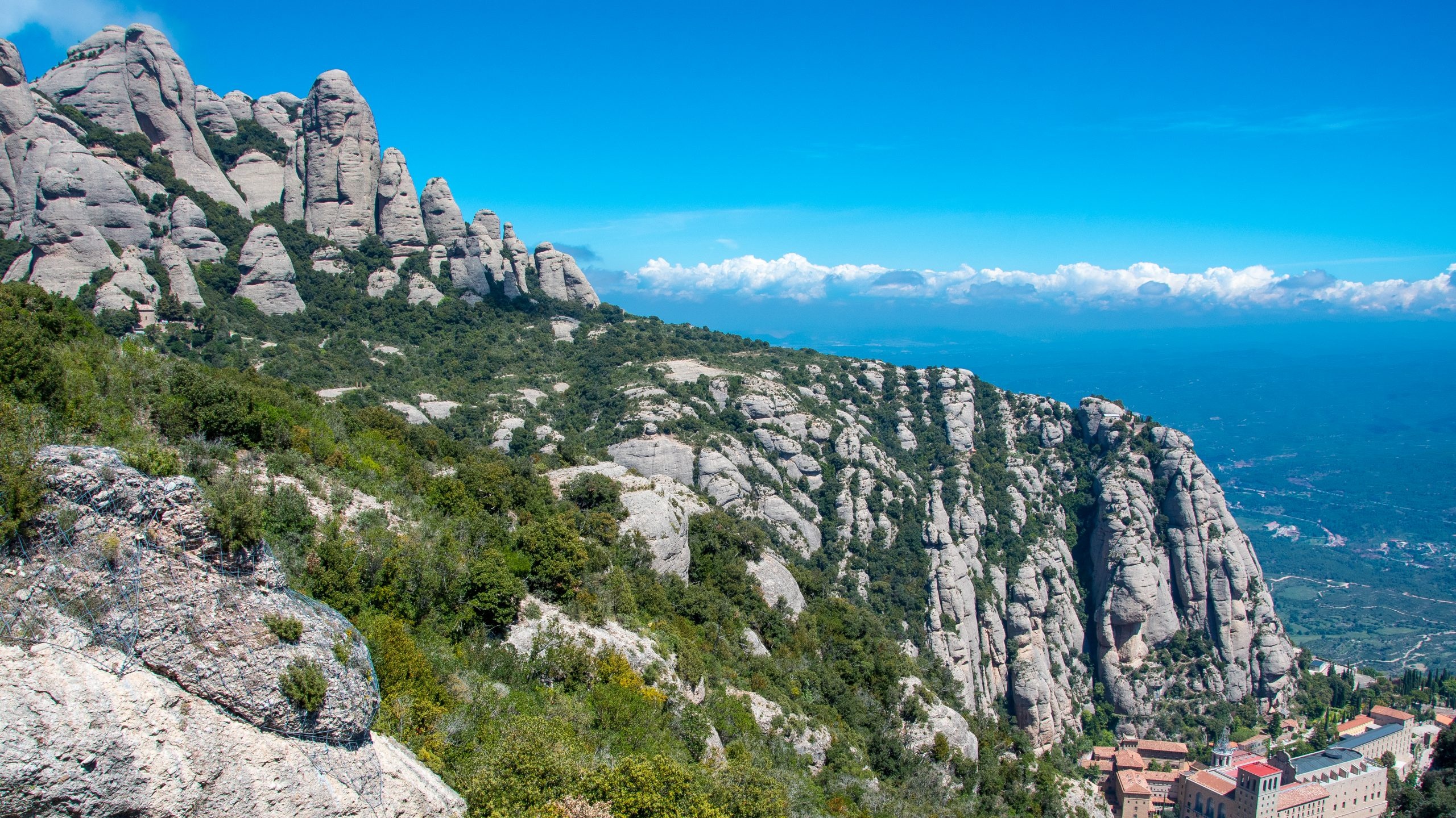Montserrat beauty, Free exploration, Soumyadeep Chatterjee, Captivating image, 2560x1440 HD Desktop