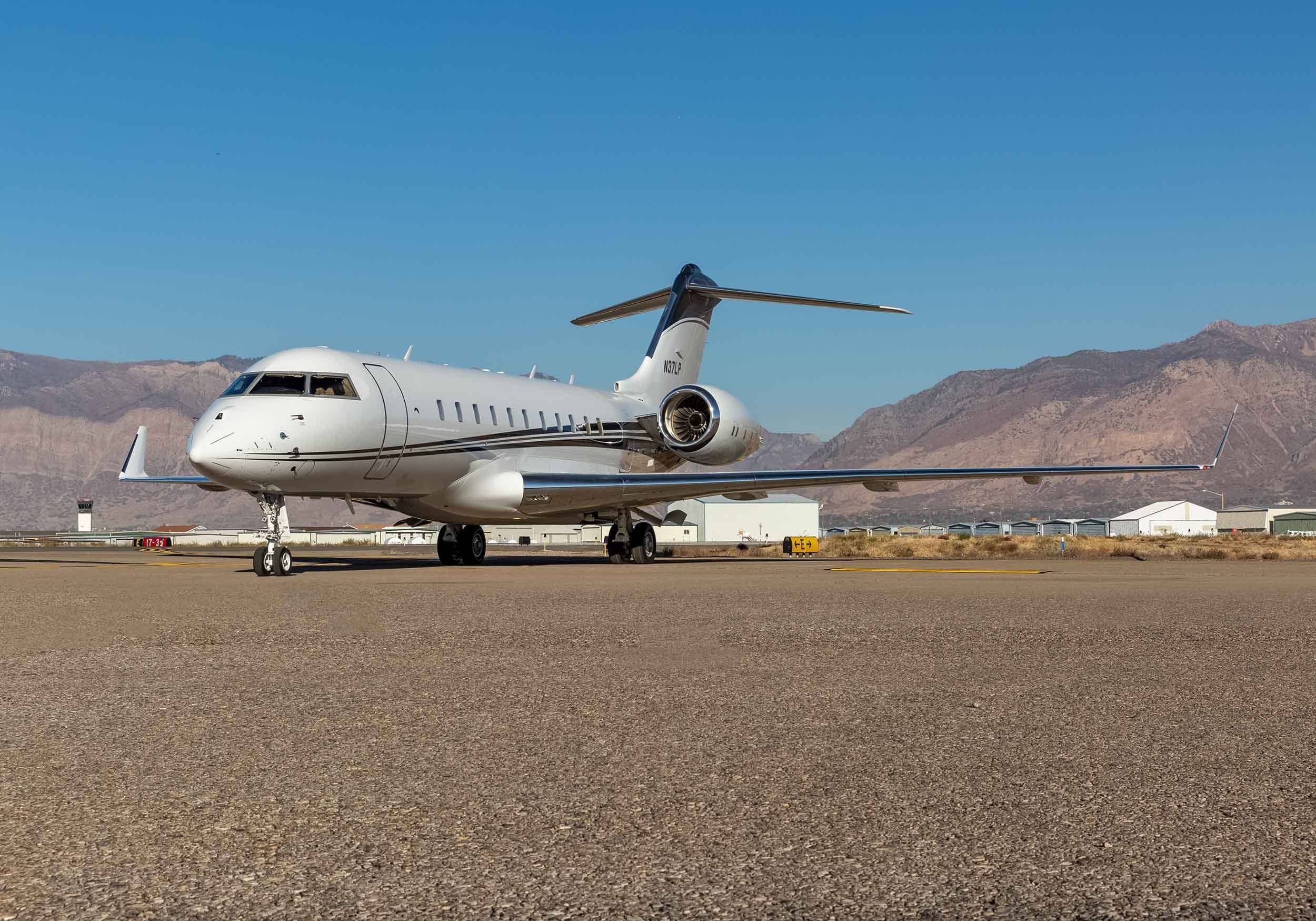 Bombardier Global 5000, Aircraft for sale, 2006 model, 2500x1750 HD Desktop