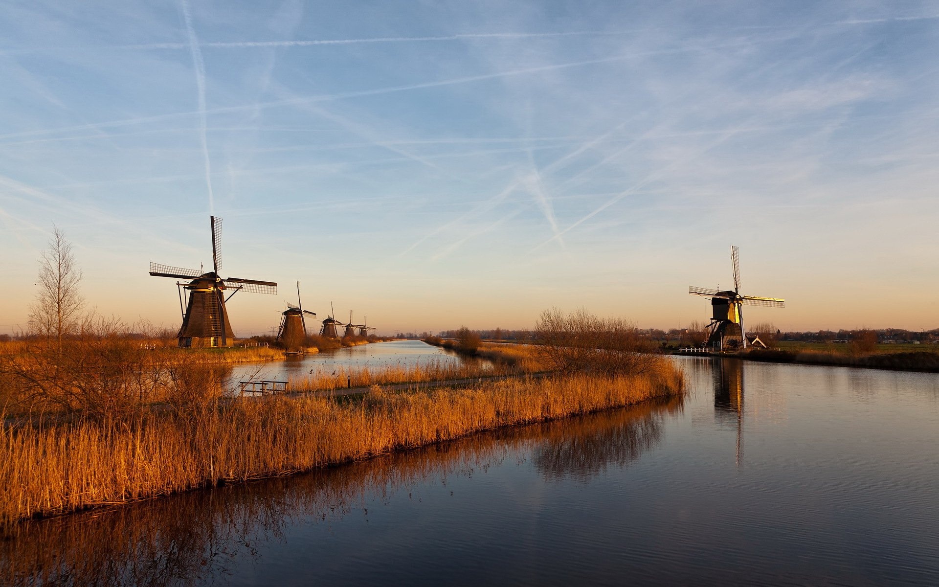 Windmill wallpaper, Dutch heritage, Countryside beauty, Classic symbol, 1920x1200 HD Desktop