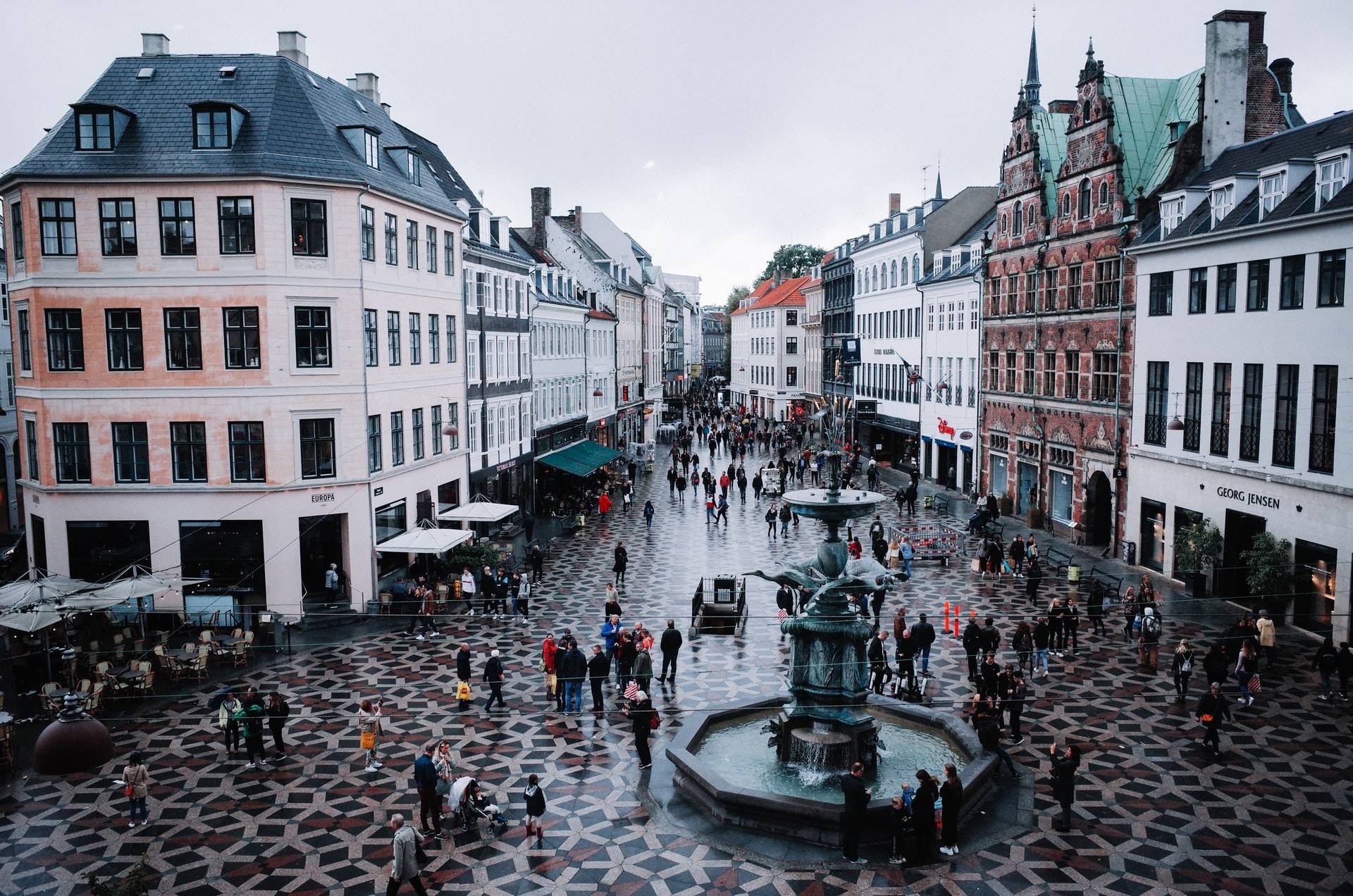 Winter in Copenhagen, Weekend escape, Charming atmosphere, Travel dudes' recommendation, 1920x1280 HD Desktop