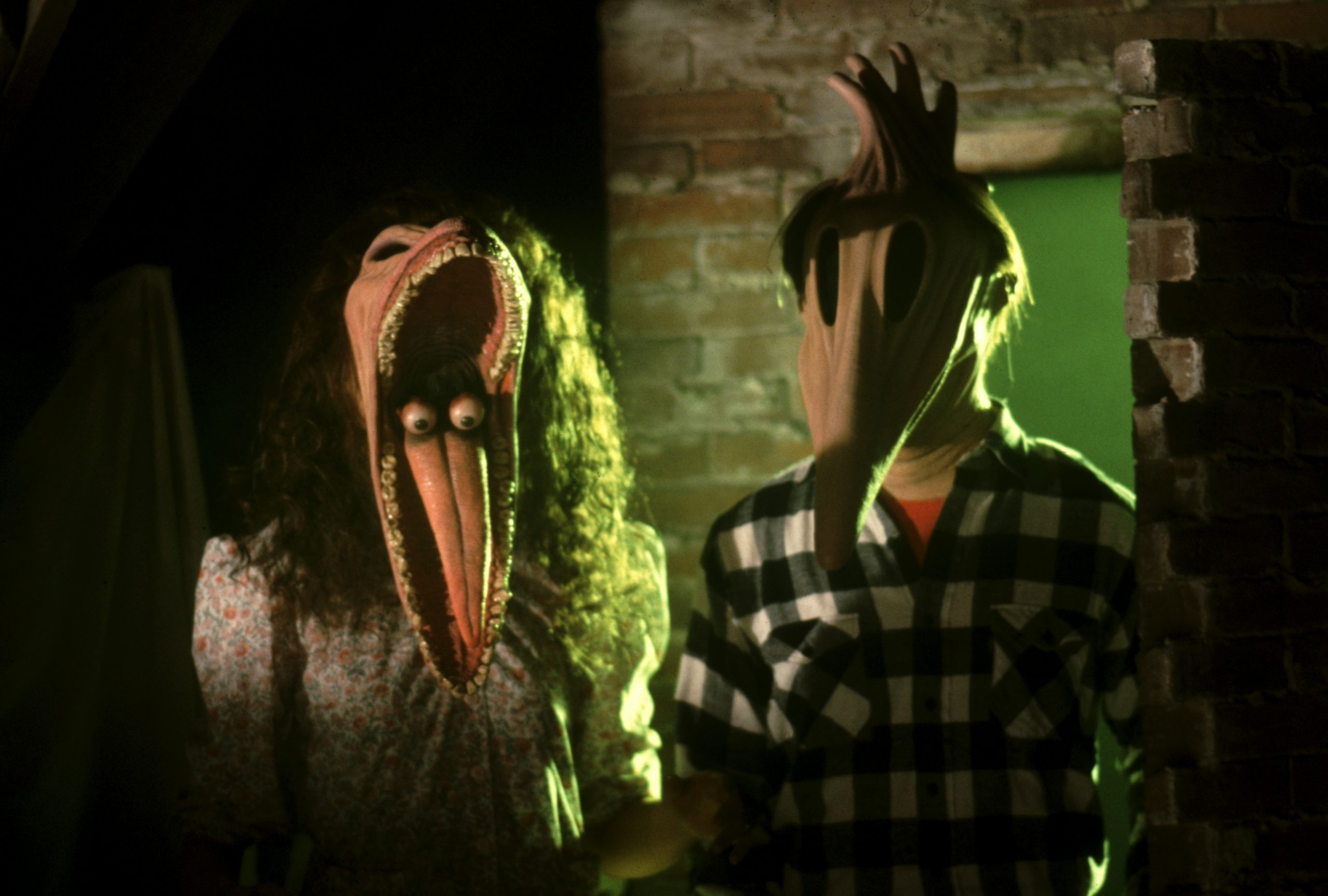 Beetlejuice movie, UHD Blu-ray review, Enhanced visuals, High-def viewing, 2560x1730 HD Desktop