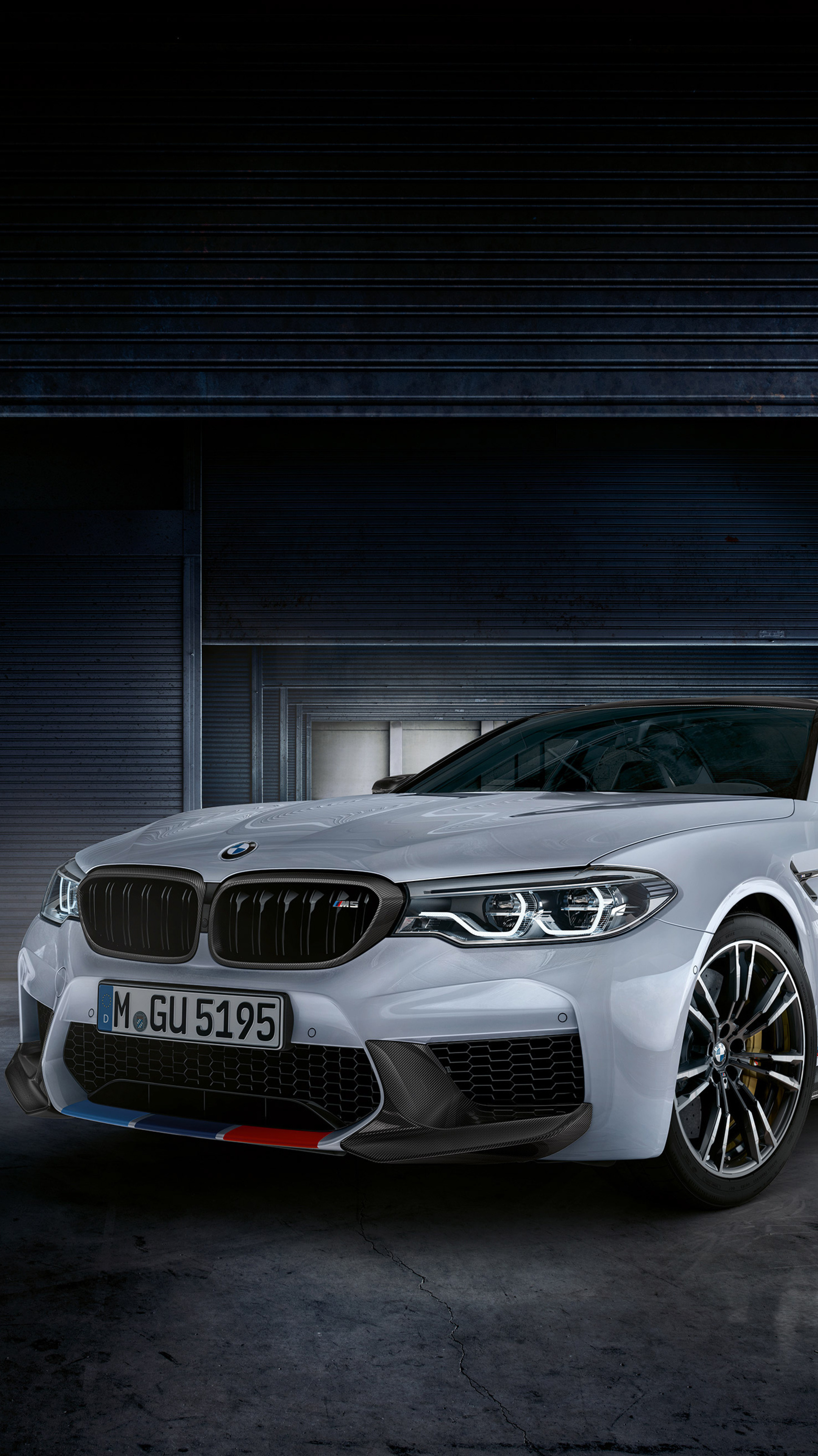 BMW M5 F90, M GU 5195, dark industrial garage, 4K Phone wallpaper