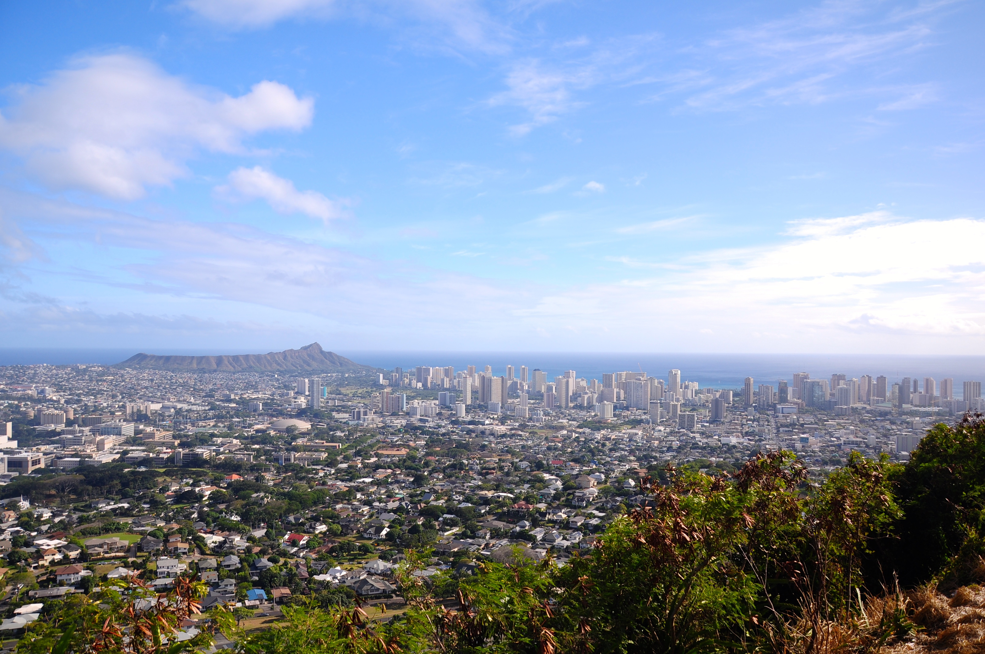 Honolulu wallpapers, High-resolution images, Breathtaking landscapes, Luxurious resorts, 3220x2140 HD Desktop