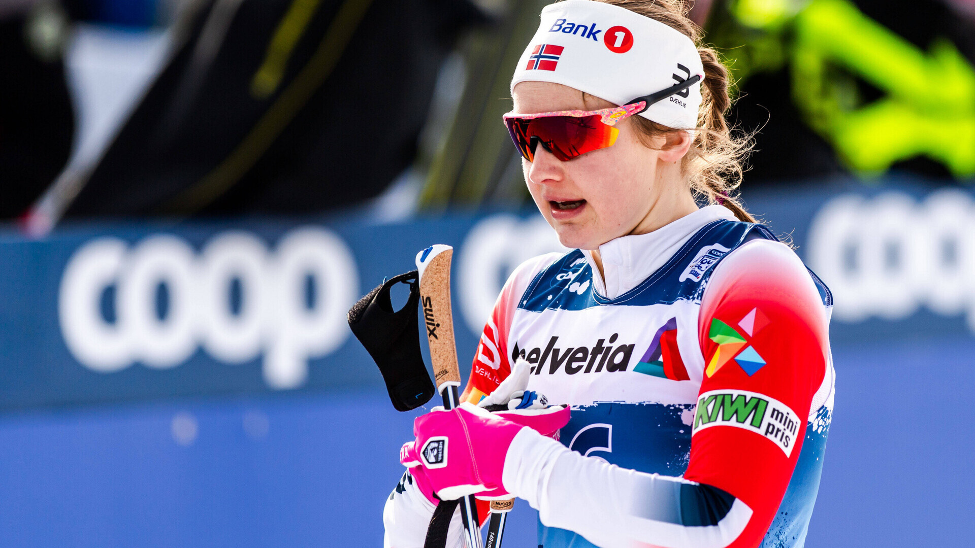 Ingvild Flugstad Ostberg, Season-ending injury, Skiing setback, ERR coverage, 1920x1080 Full HD Desktop
