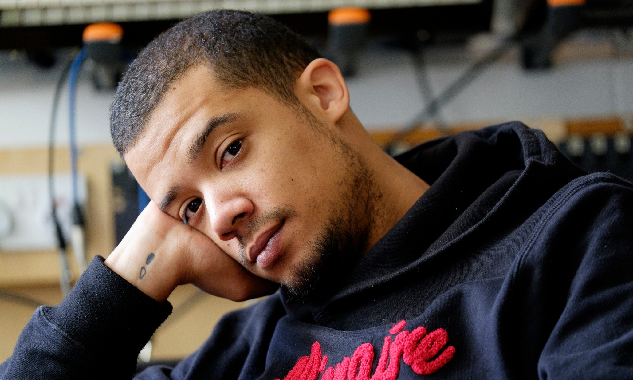 Jacob Anderson, Raleigh Ritchie, Men TV, Gorgeous men, 2060x1240 HD Desktop