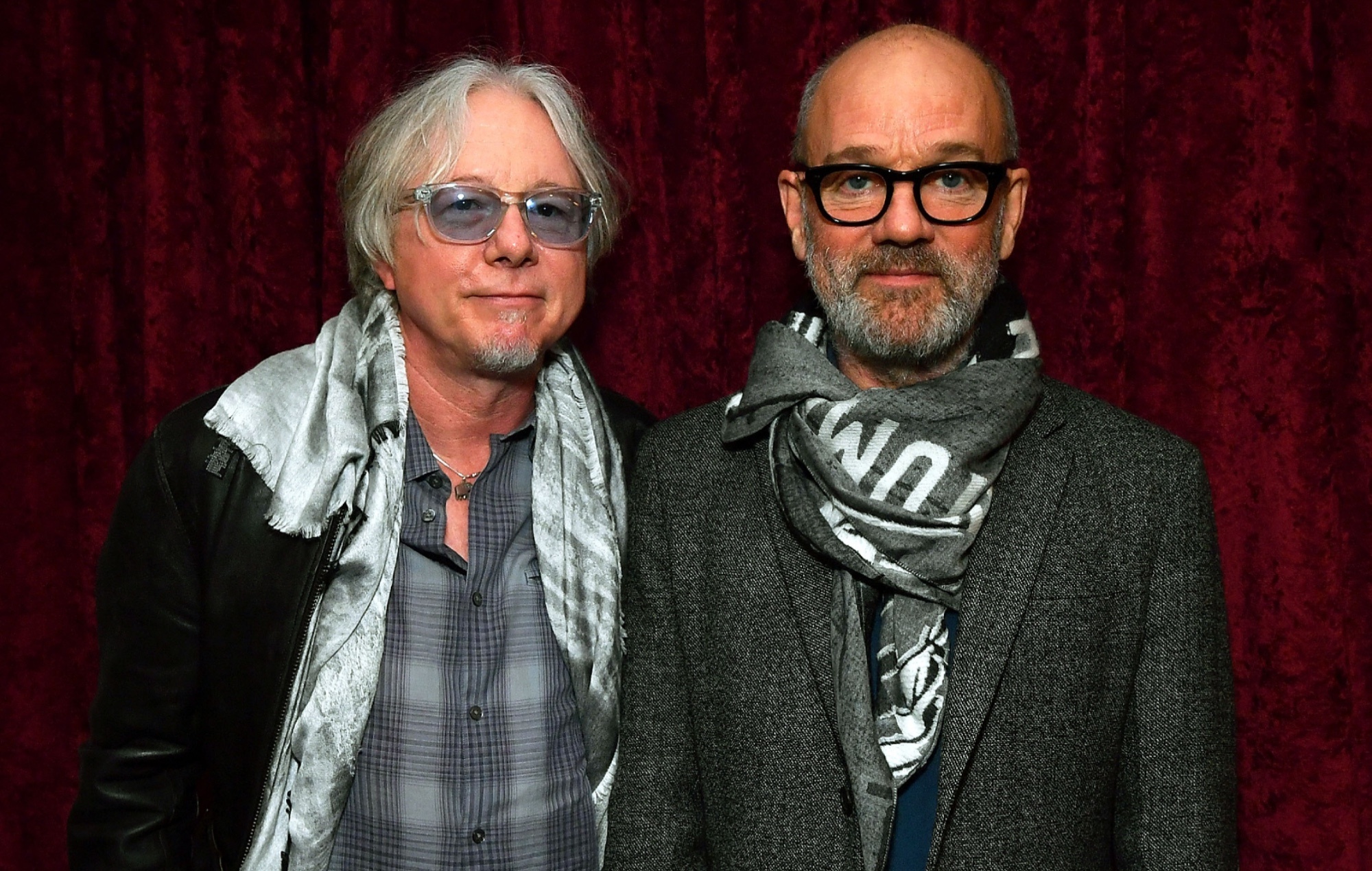 Mike Mills, REM, Vaccination campaign, 2000x1270 HD Desktop