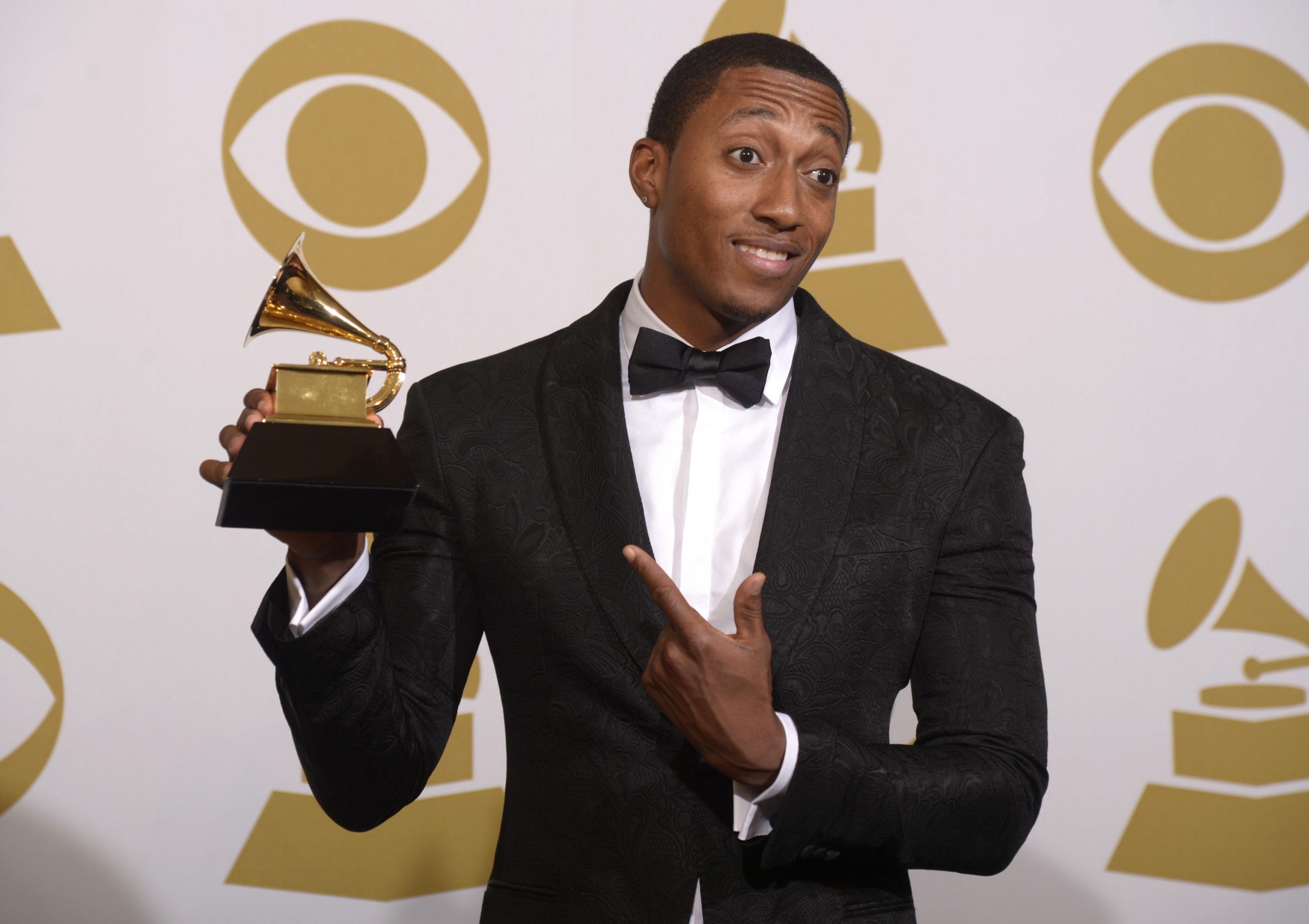 Lecrae, Scrutiny, Controversial tweet, Fism TV, 2560x1810 HD Desktop