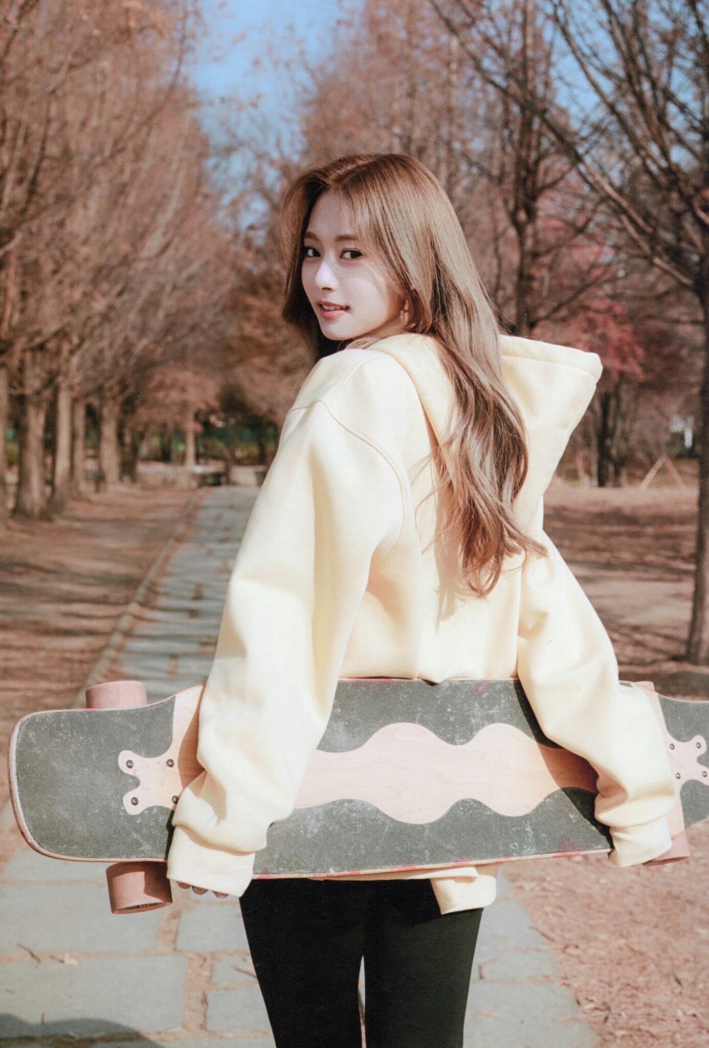 Tzuyu (TWICE), Versatile talent, Inspiring performances, K-pop sensation, 1390x2050 HD Phone