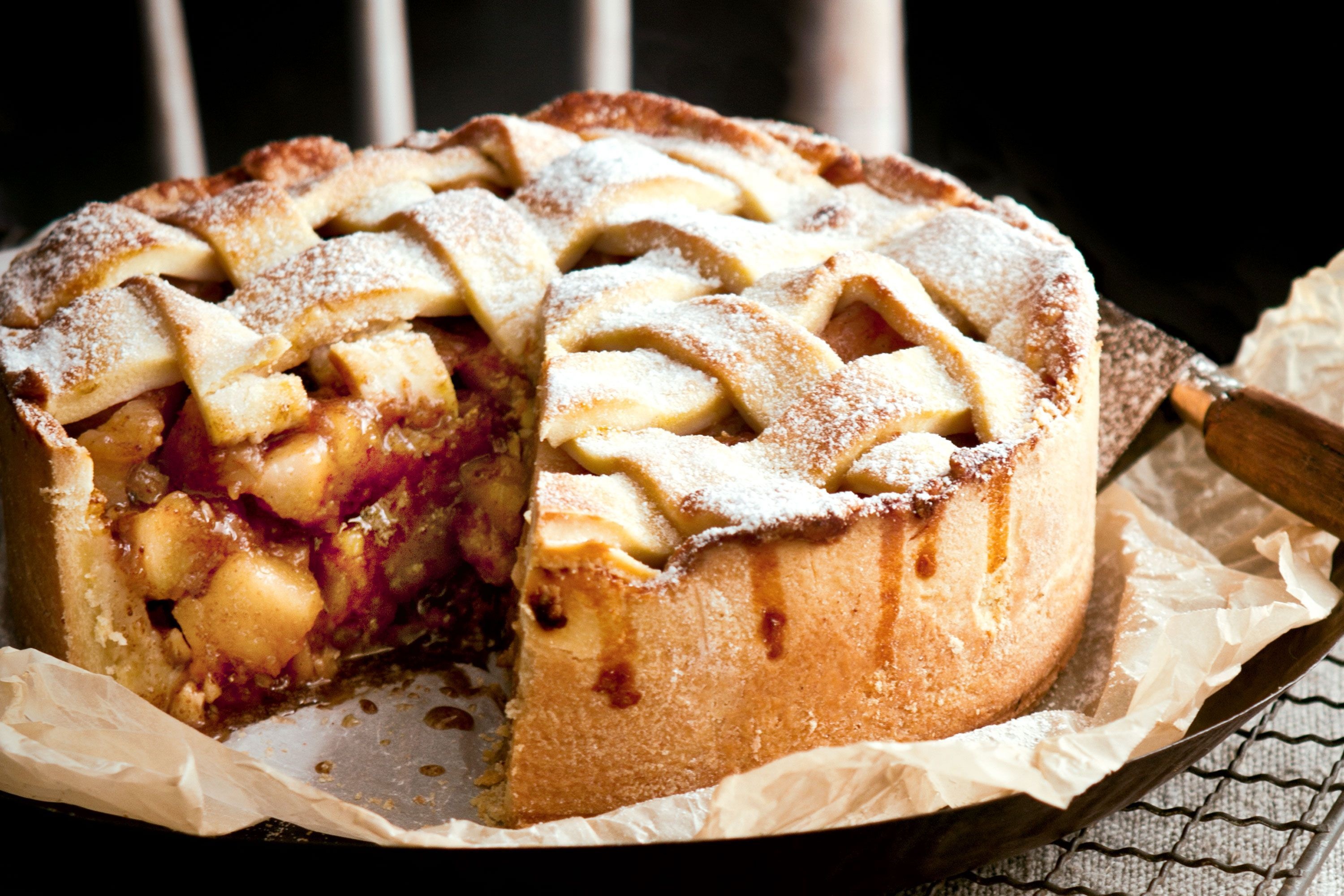 Apple pear hazelnut pie, Deep dish delight, Perfectly baked, Nutty and fruity, 3000x2000 HD Desktop