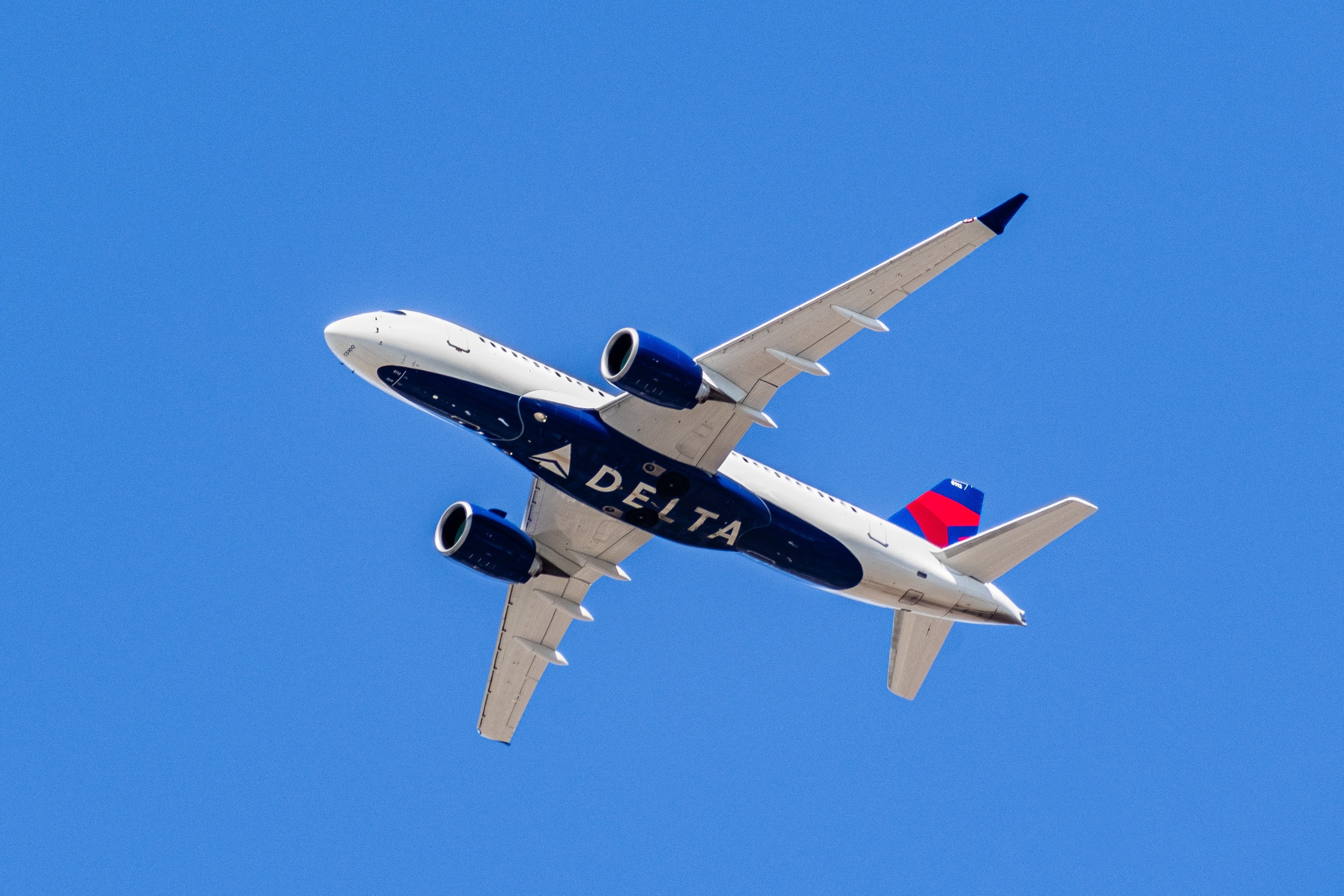 Delta Air Lines, Long haul service, Game changer, Economy class, 3110x2070 HD Desktop