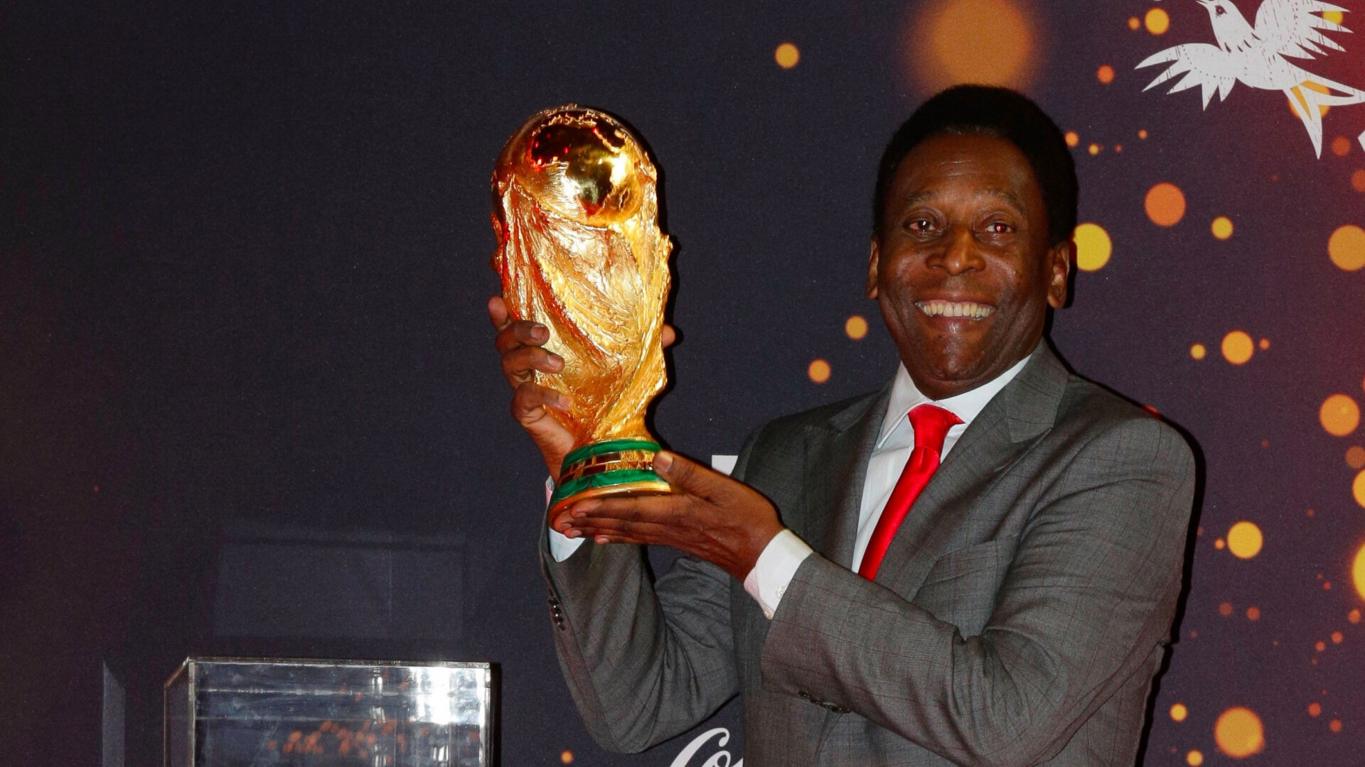 Pele, Football hero, Stunning wallpaper, Immortal legacy, 1920x1080 Full HD Desktop