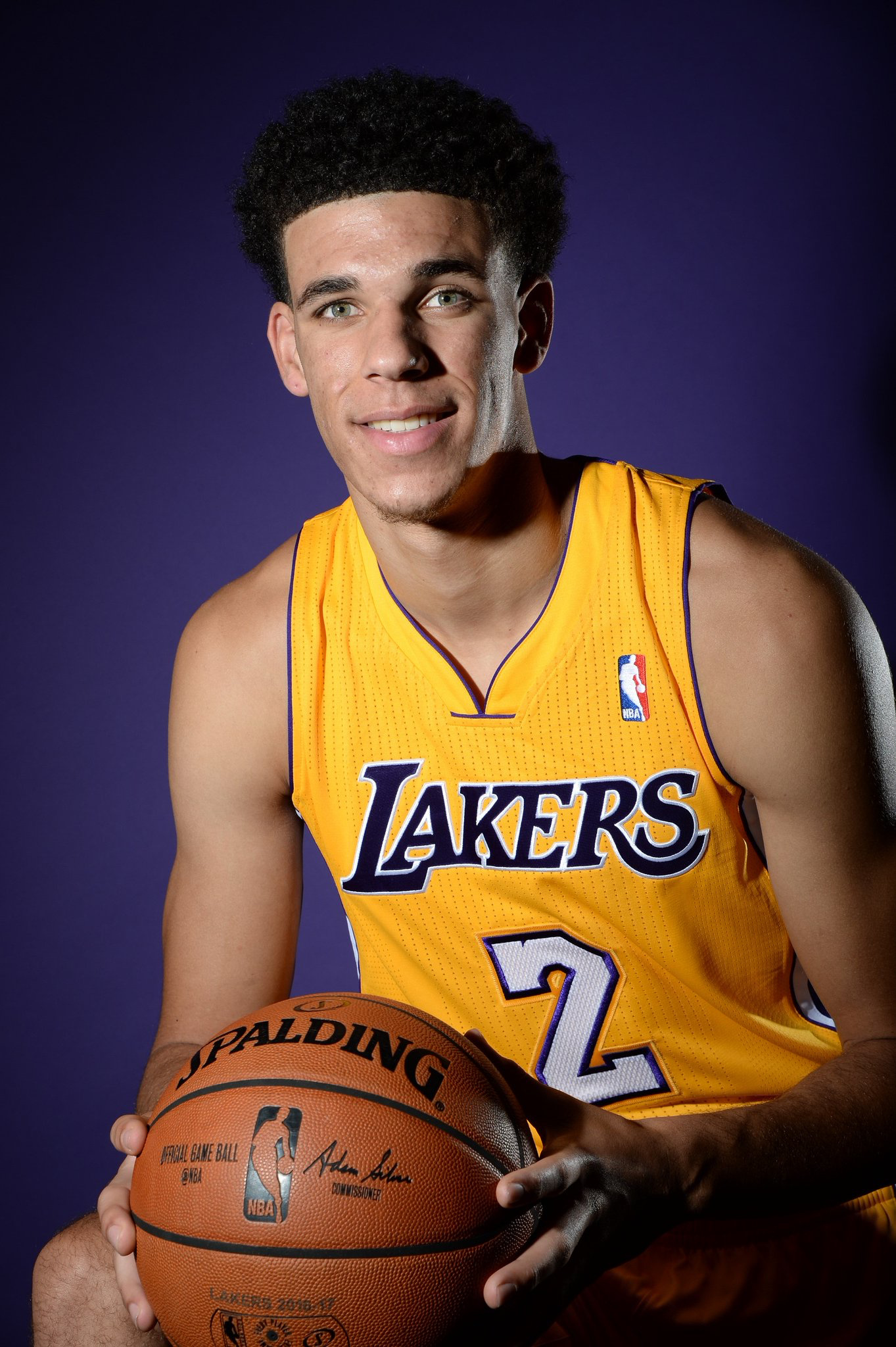 Lonzo Ball ideas, Ball basketball players, Lonzo Ball, Ball, 1370x2050 HD Phone