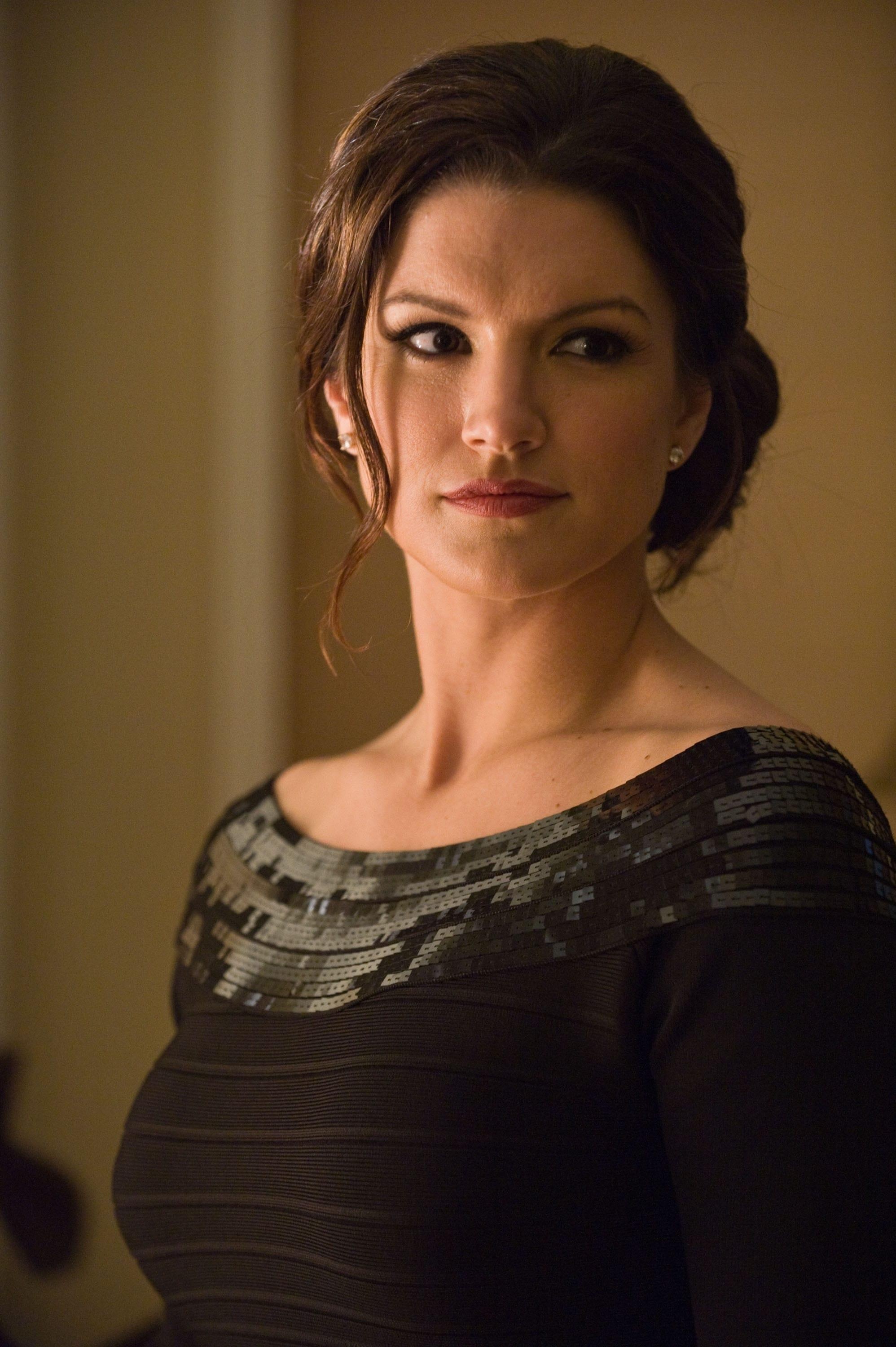 Gina Carano, Hollywood actress, Striking HD wallpapers, Glamorous beauty, 2000x3000 HD Phone