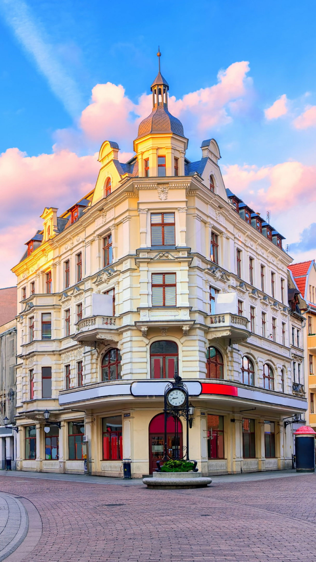 Poland travels, Old town charm, European vibes, Quaint town square, 1080x1920 Full HD Phone