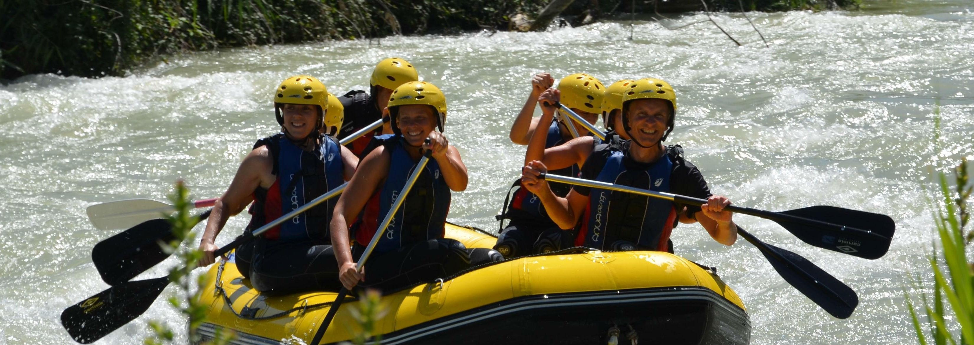 Genil River, Rafting Wallpaper, 3310x1170 Dual Screen Desktop
