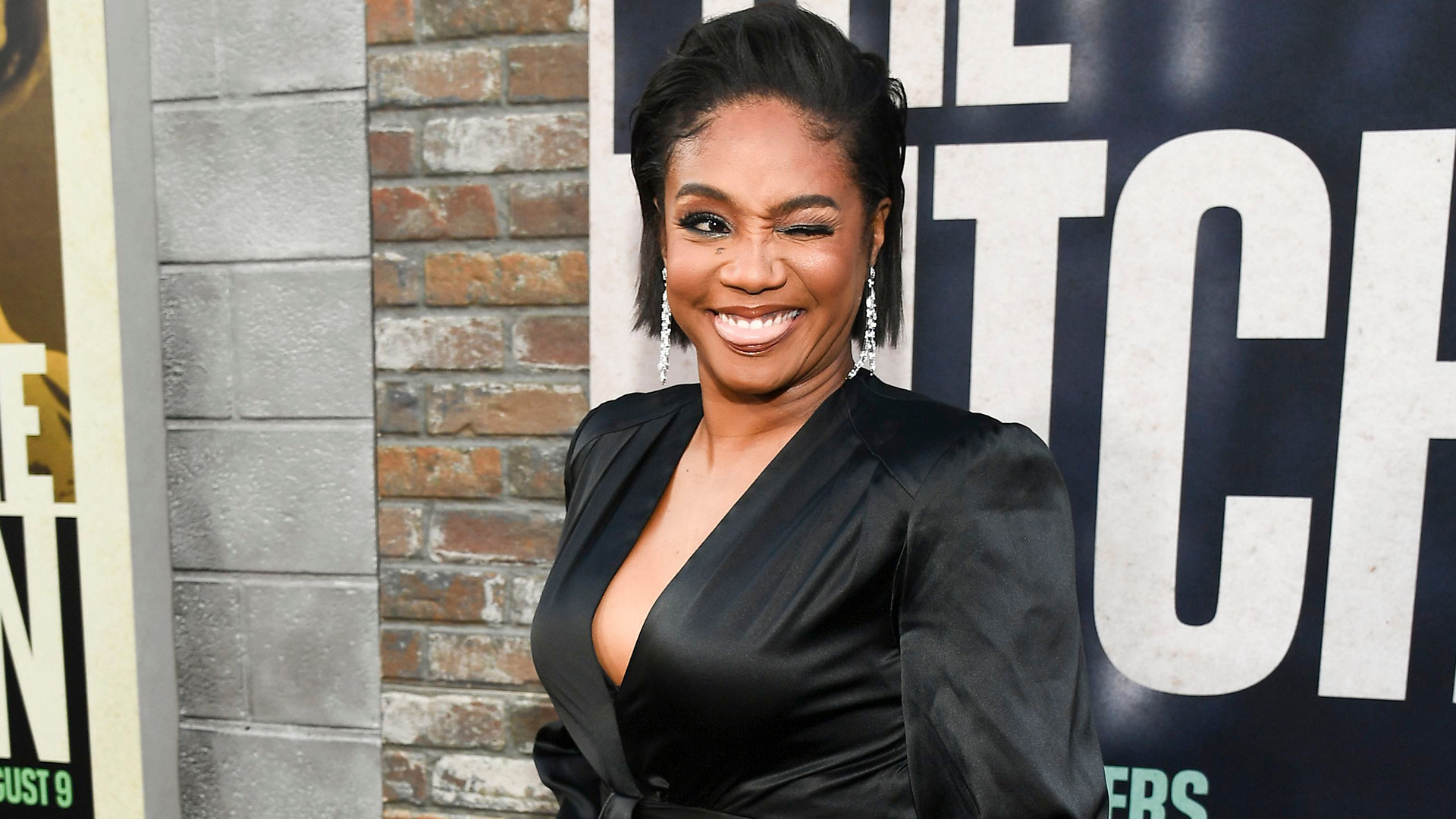 Tiffany Haddish, Microscopes, Sleeping in cars, Comedy career, 1920x1080 Full HD Desktop