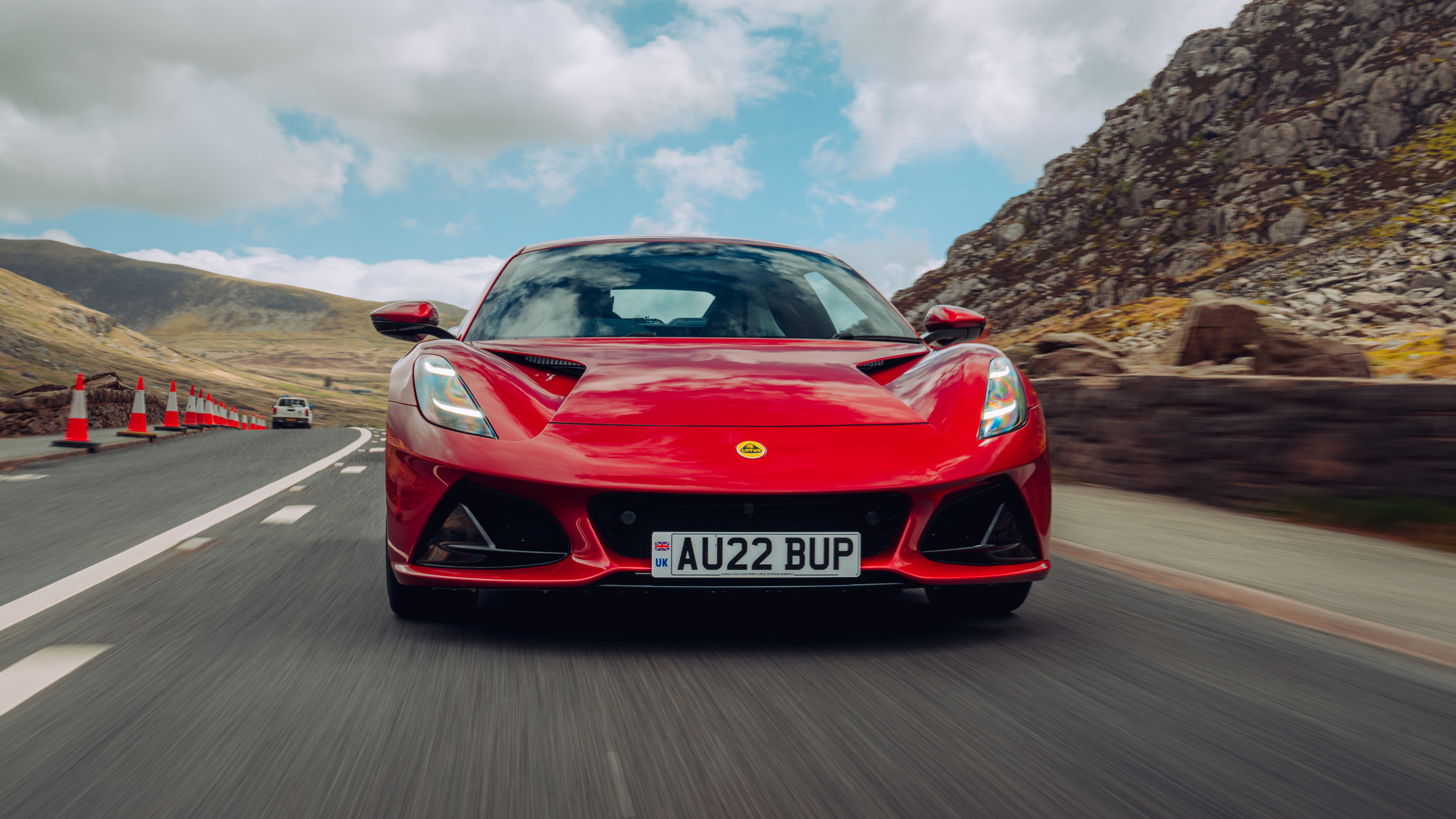 Lotus Emira, sportscar test, porsche cayman, alpine a110, 3190x1800 HD Desktop