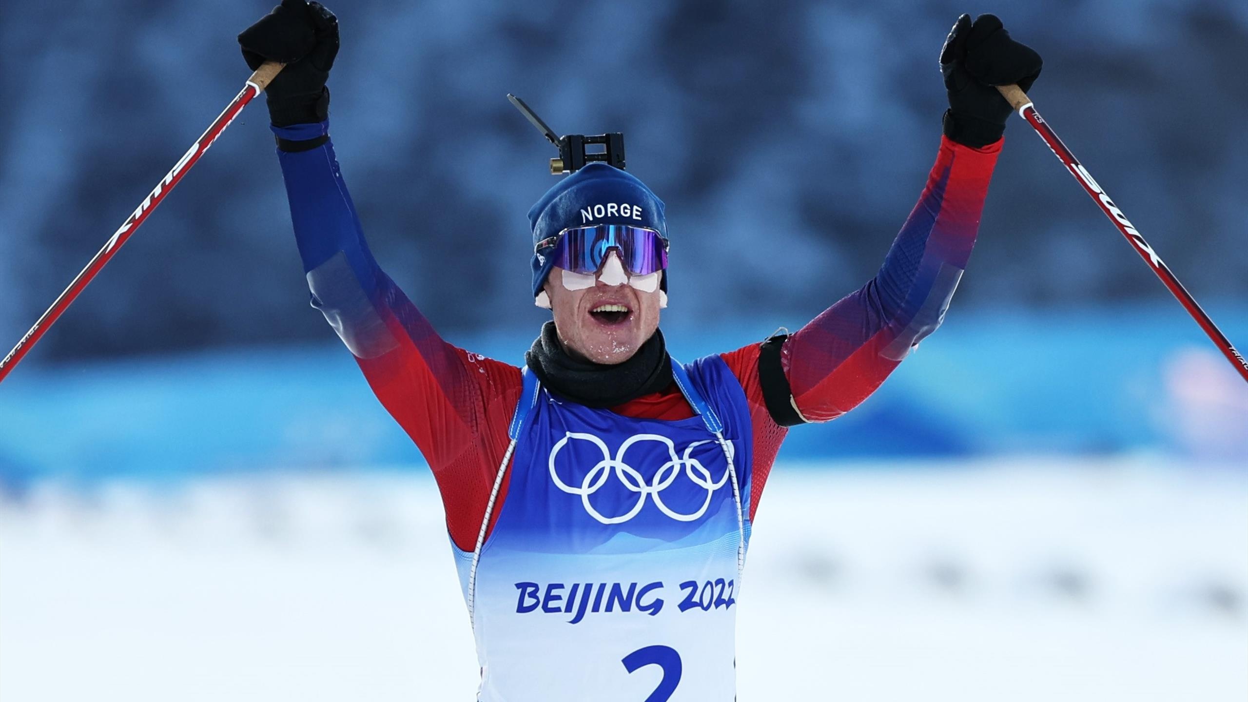 Winter Olympics fireworks, Spectacular closing ceremony, Beijing 2022 legacy, Eurosport coverage, 2560x1440 HD Desktop
