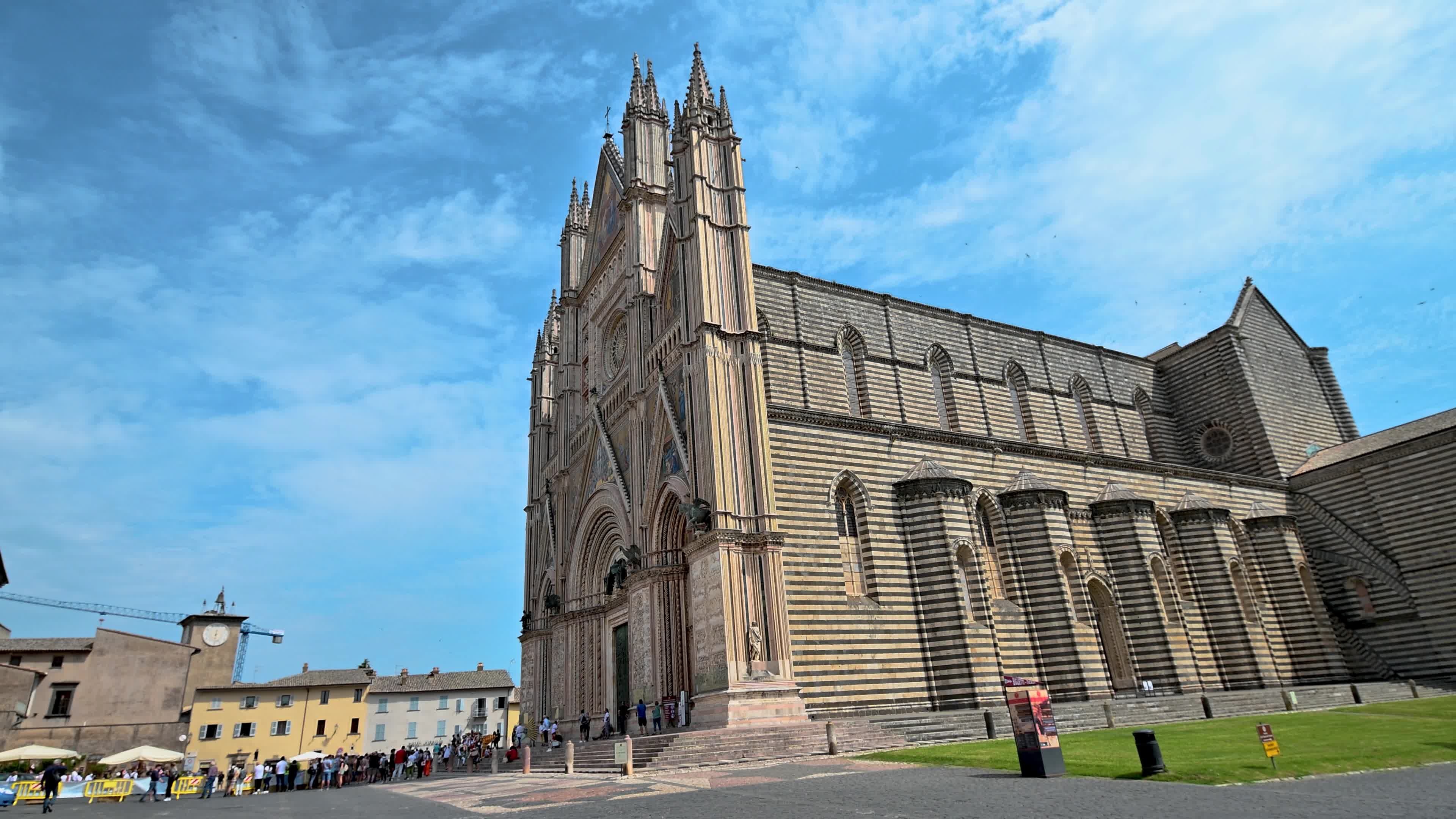 Orvieto Cathedral, Center town, Stock video, Vecteezy, 3840x2160 4K Desktop