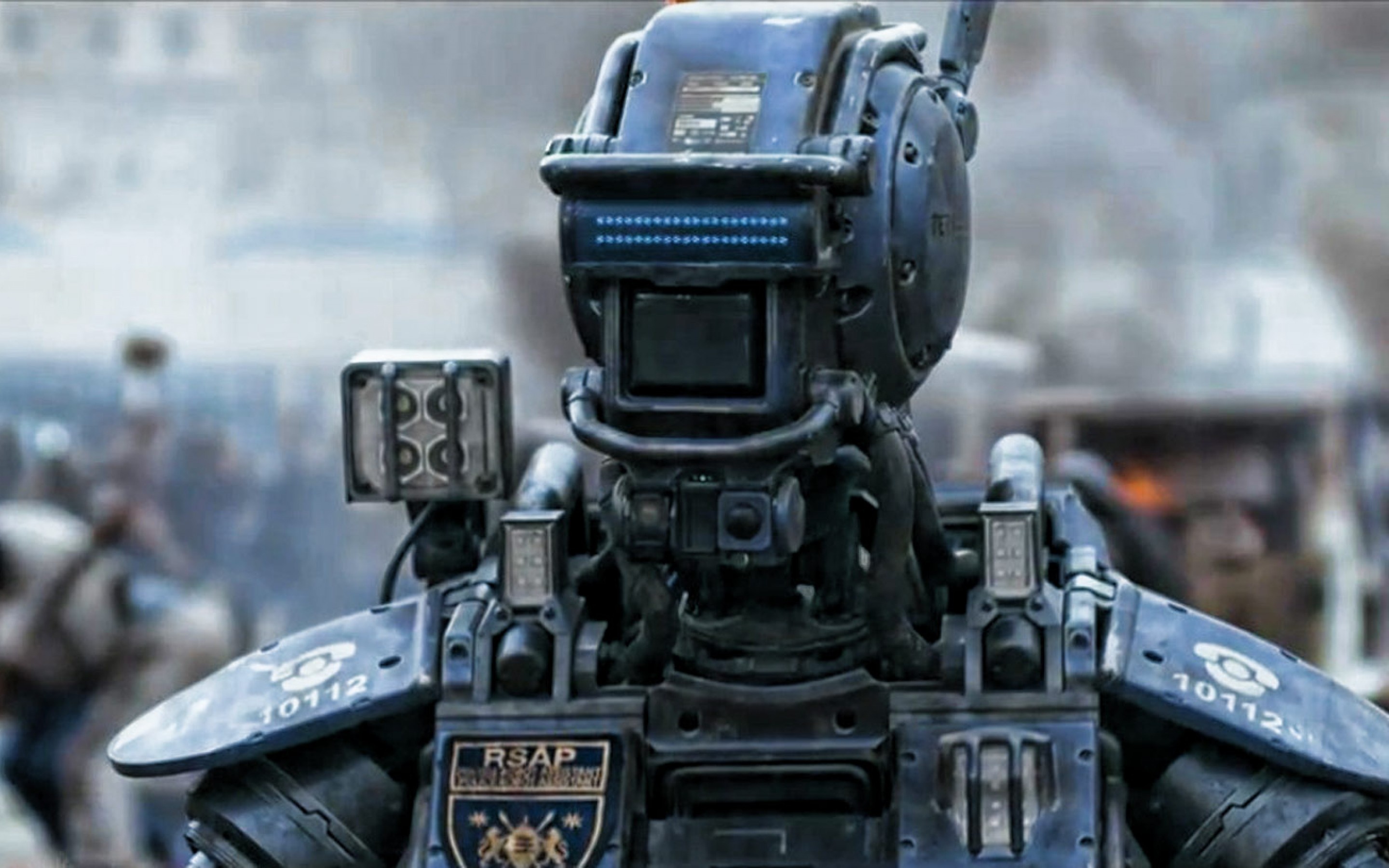 Chappie movie, HD wallpaper, Intriguing design, 2880x1800 HD Desktop