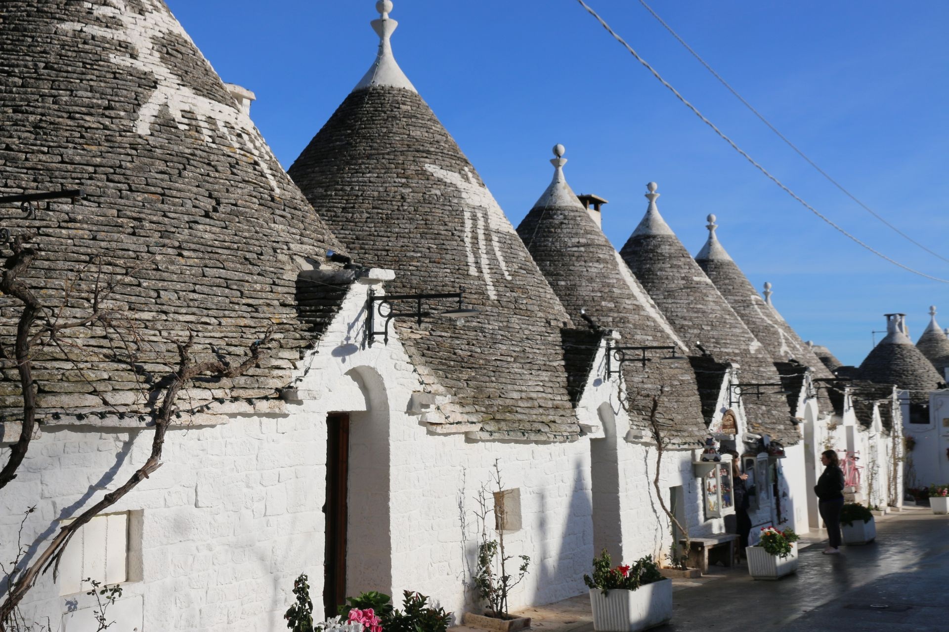 Unique trulli houses, Living in Montenegro, Alberobello magic, 1920x1280 HD Desktop