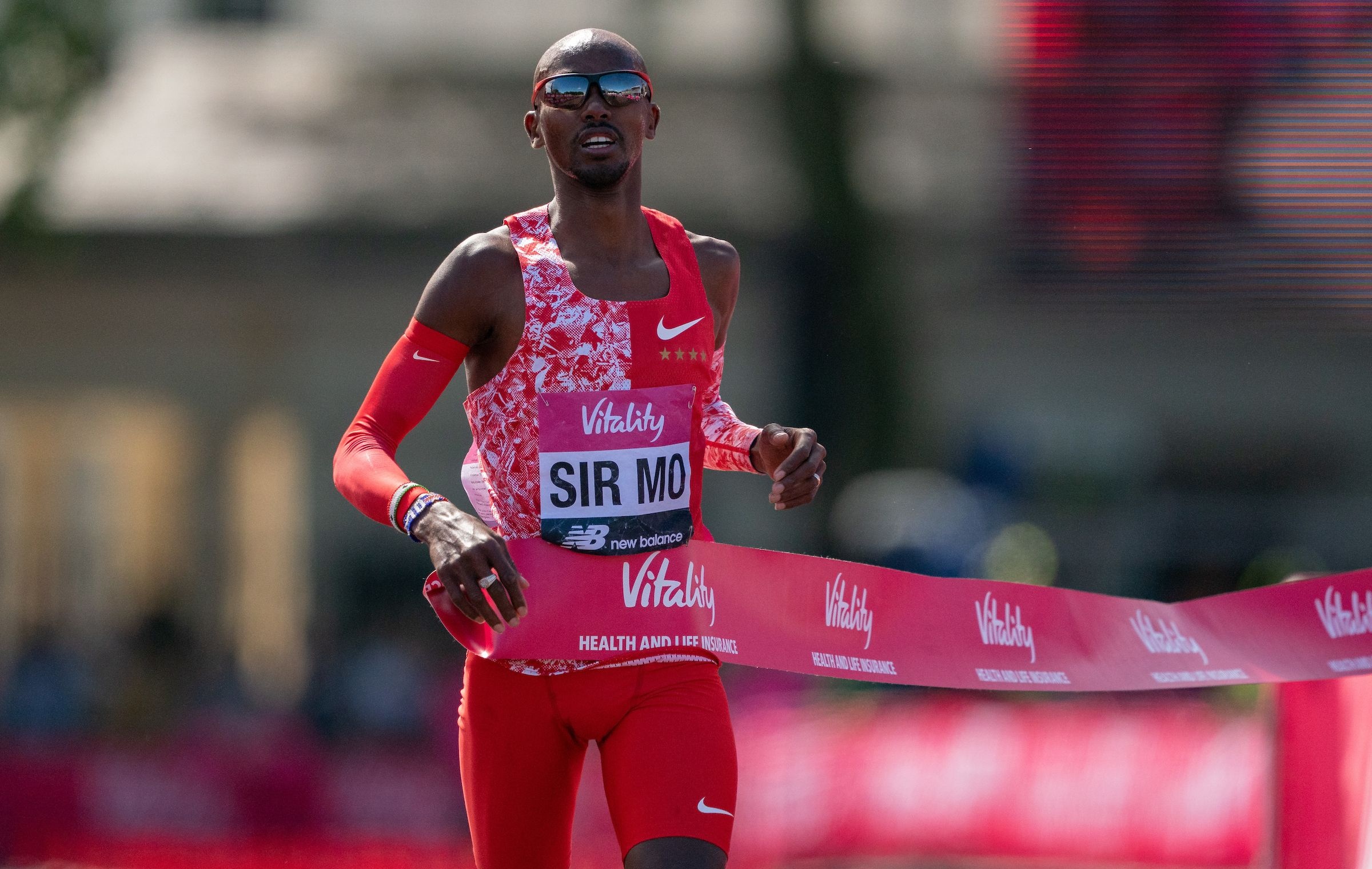 Mo Farah, London Vitality 10, 000 target, Eighth win, 2400x1520 HD Desktop