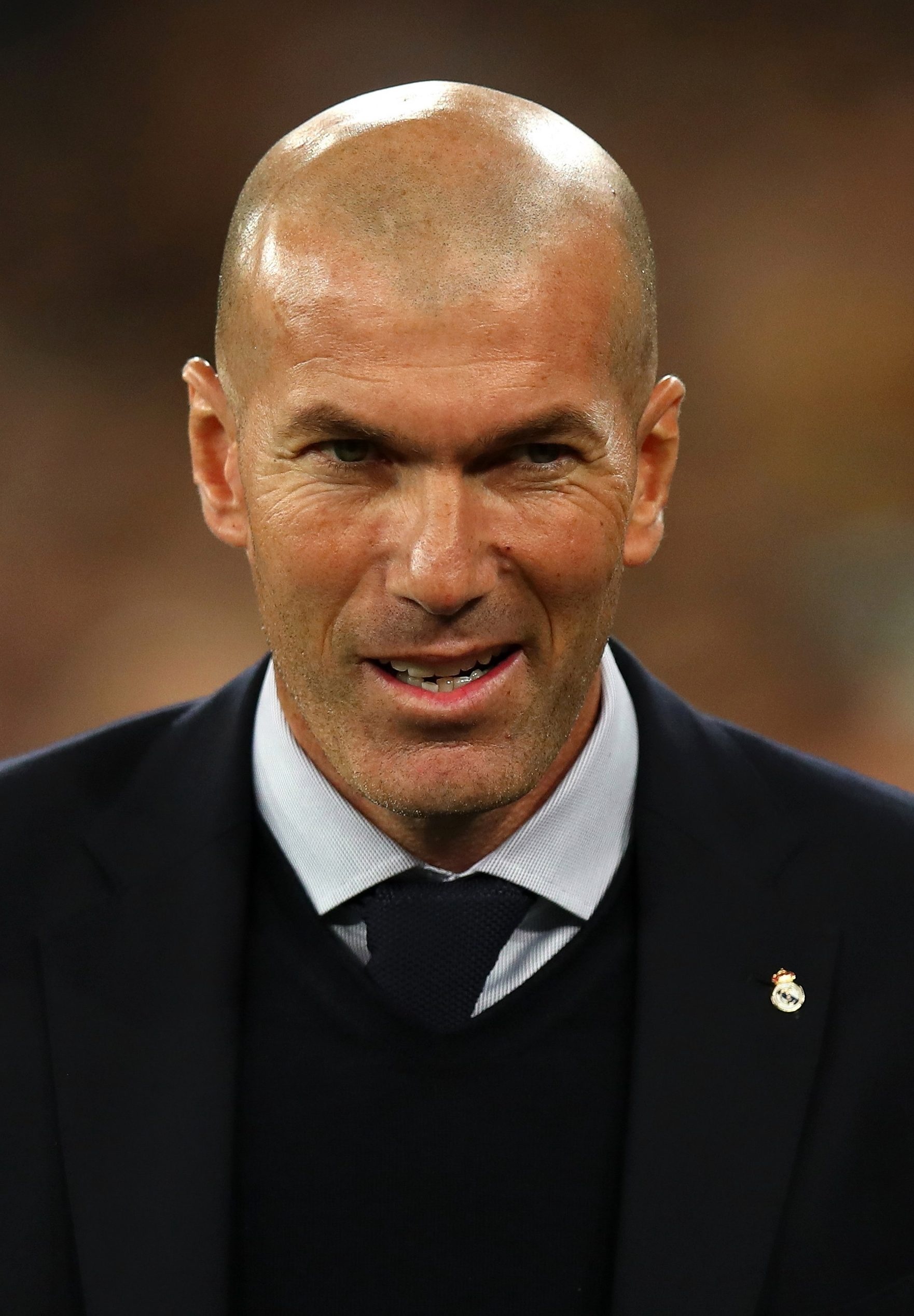 Zinedine Zidane, Real Madrid crest pin, Dark tailored suit, HD Phone wallpaper