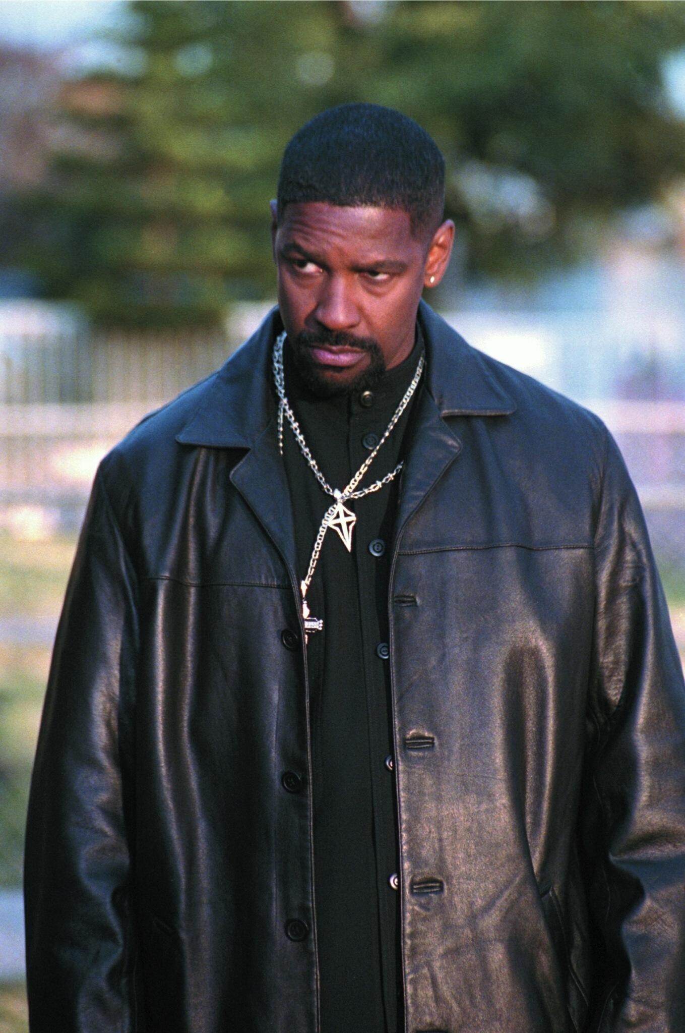 Training Day, Gripping drama, Streetwise cop, Intense performance, 1360x2050 HD Phone