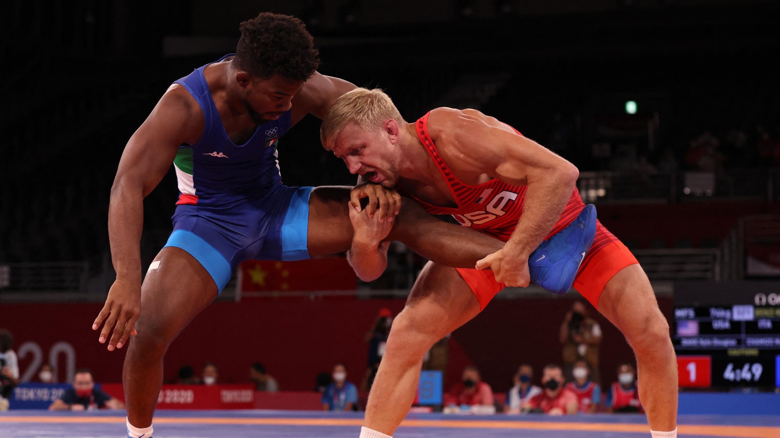 Olimpiadi lotta, Frank Chamizo, Bronze medal, Dake's win, 2560x1440 HD Desktop