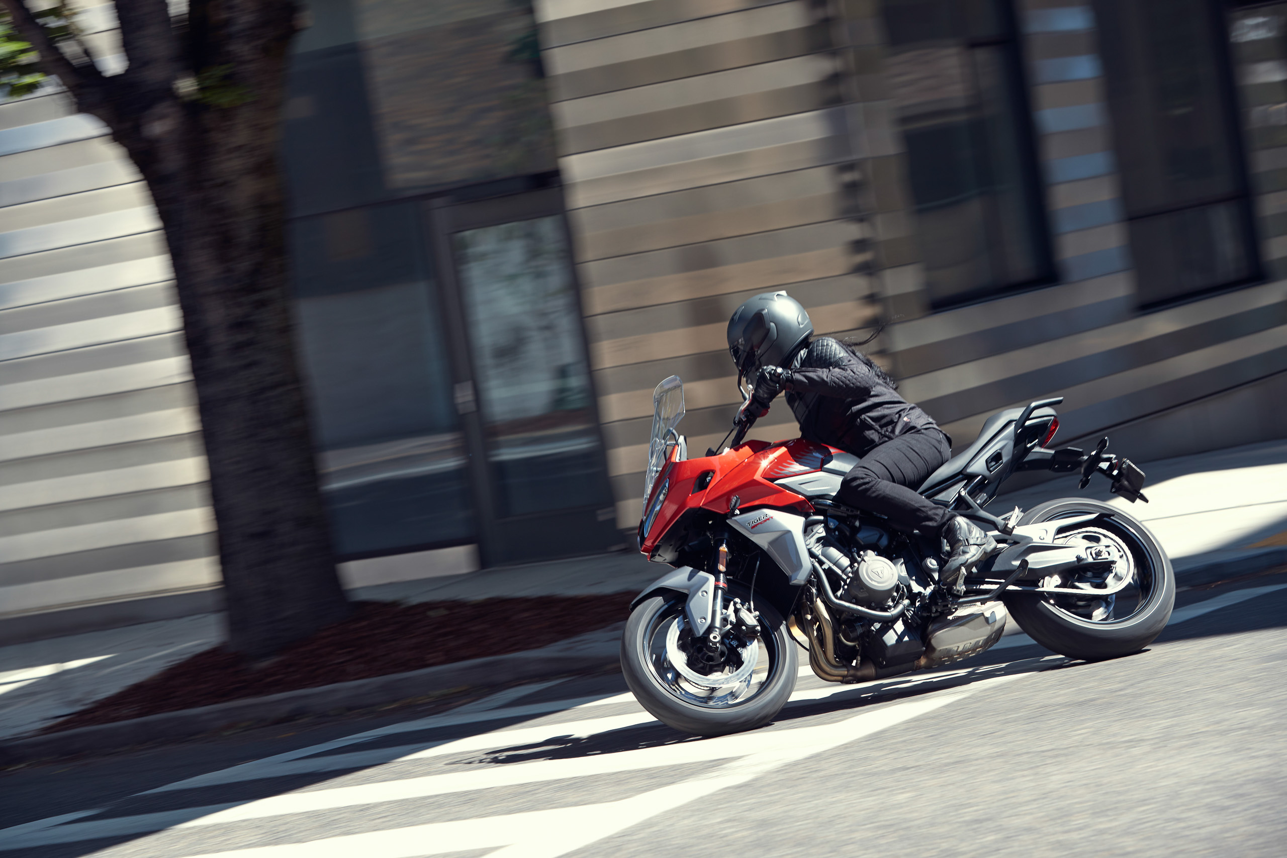 Triumph Tiger Sport 660, Standard BMW 48, Paul Tan's automotive news, 2560x1710 HD Desktop