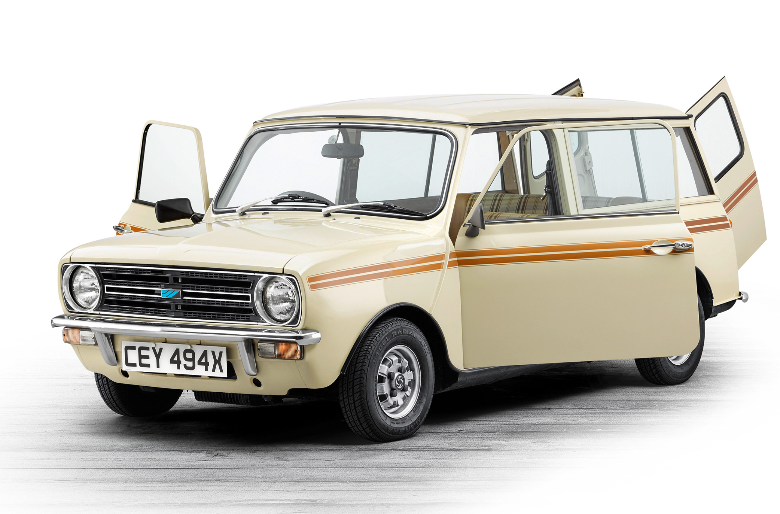 MINI Clubman, Classic design, Estate wallpapers, Auto perfection, 2560x1690 HD Desktop