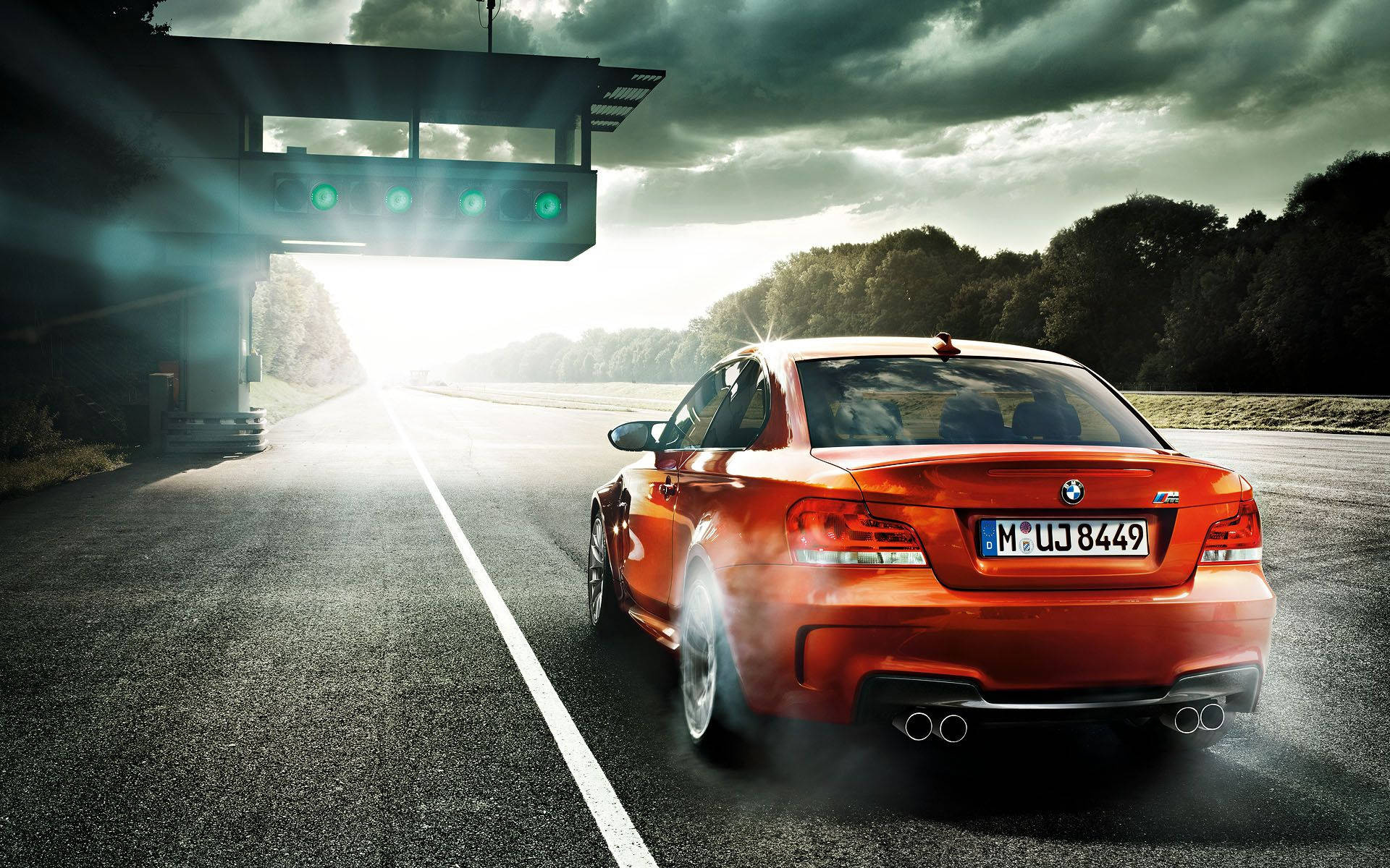 BMW 1 Series M Coupe, Race track starting lights, Tire smoke burnout, HD Desktop wallpaper