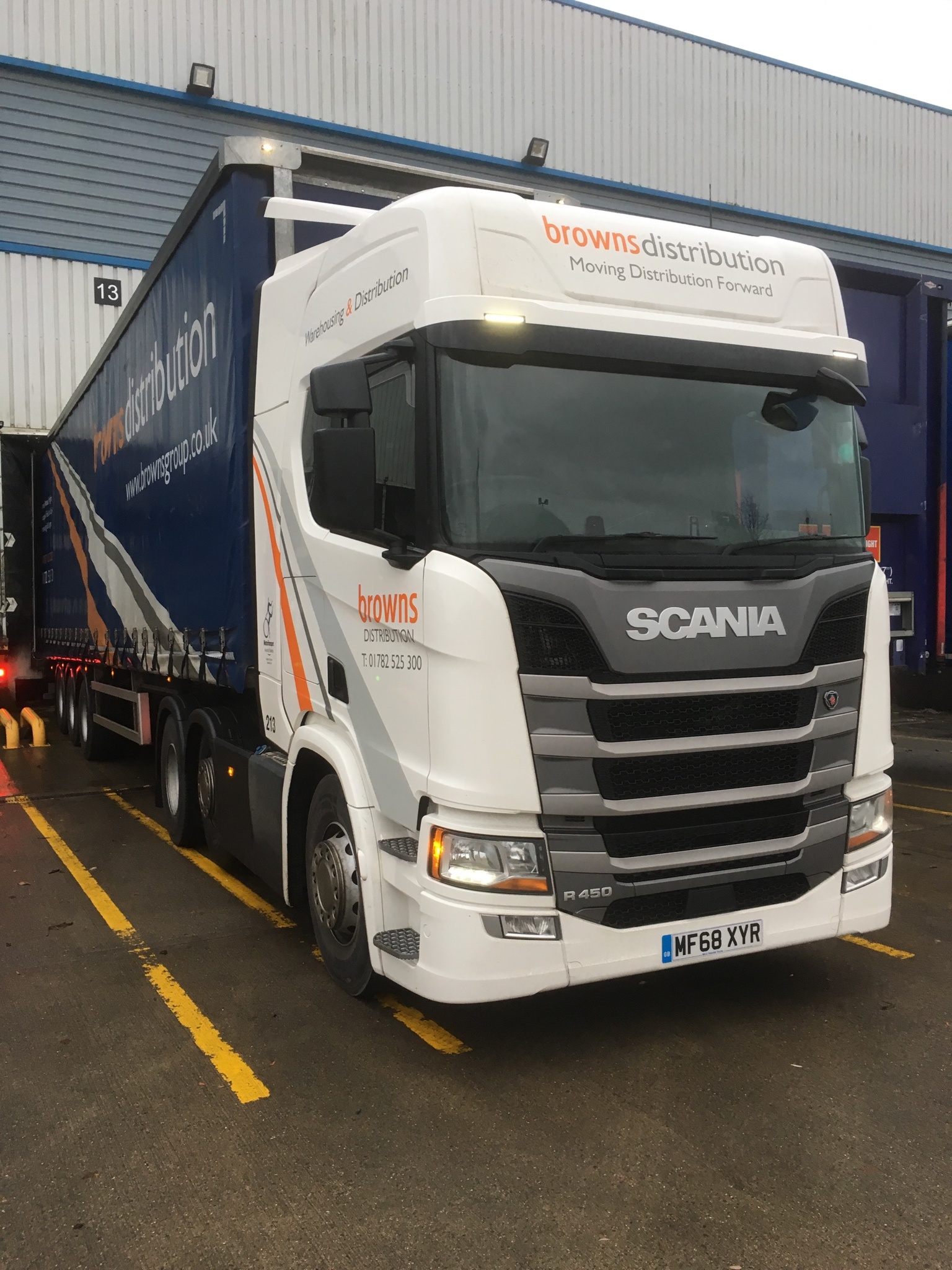 A Scania HGV 1540x2050