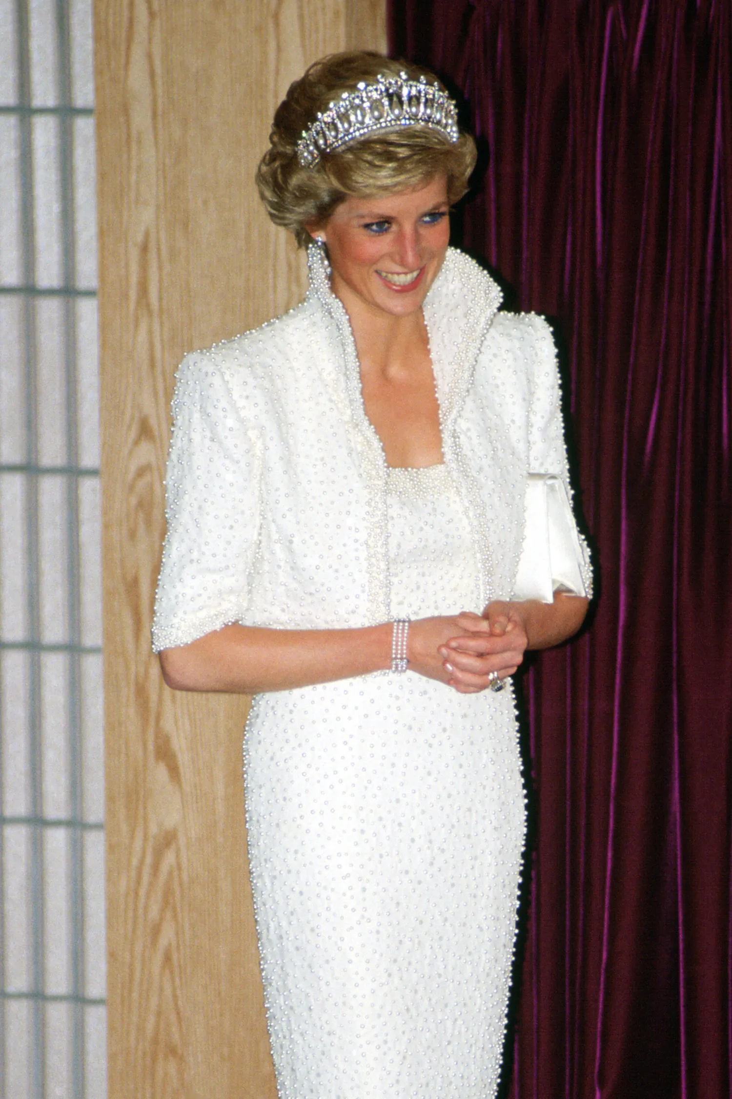 Princess Diana, Fashion icon, Glamorous style, Timeless elegance, 1500x2250 HD Phone