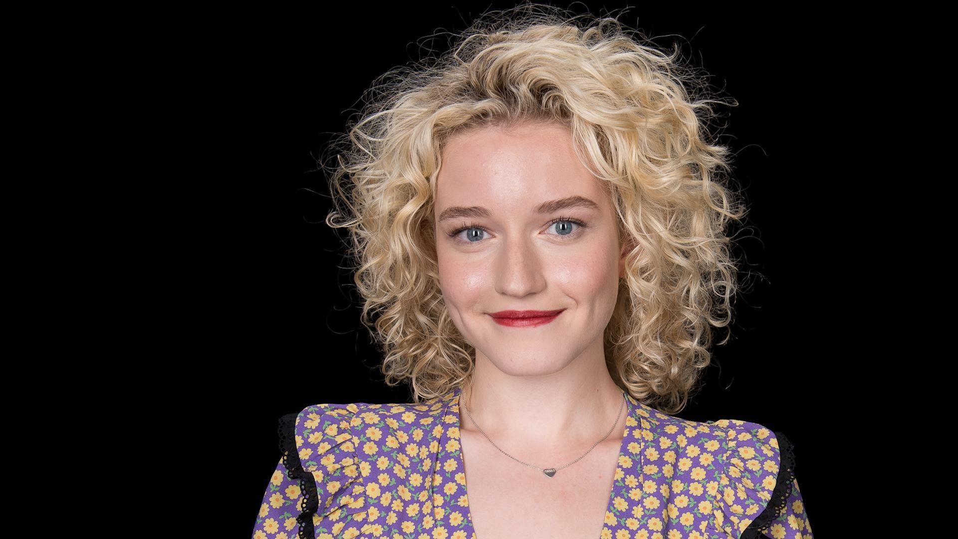 Julia Garner, Beautiful wallpapers, Talented actress, Movie star, 1920x1080 Full HD Desktop