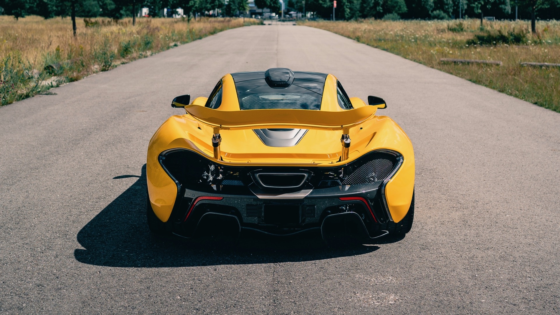 Mclaren P1, High-performance car, 1920x1080 Full HD Desktop