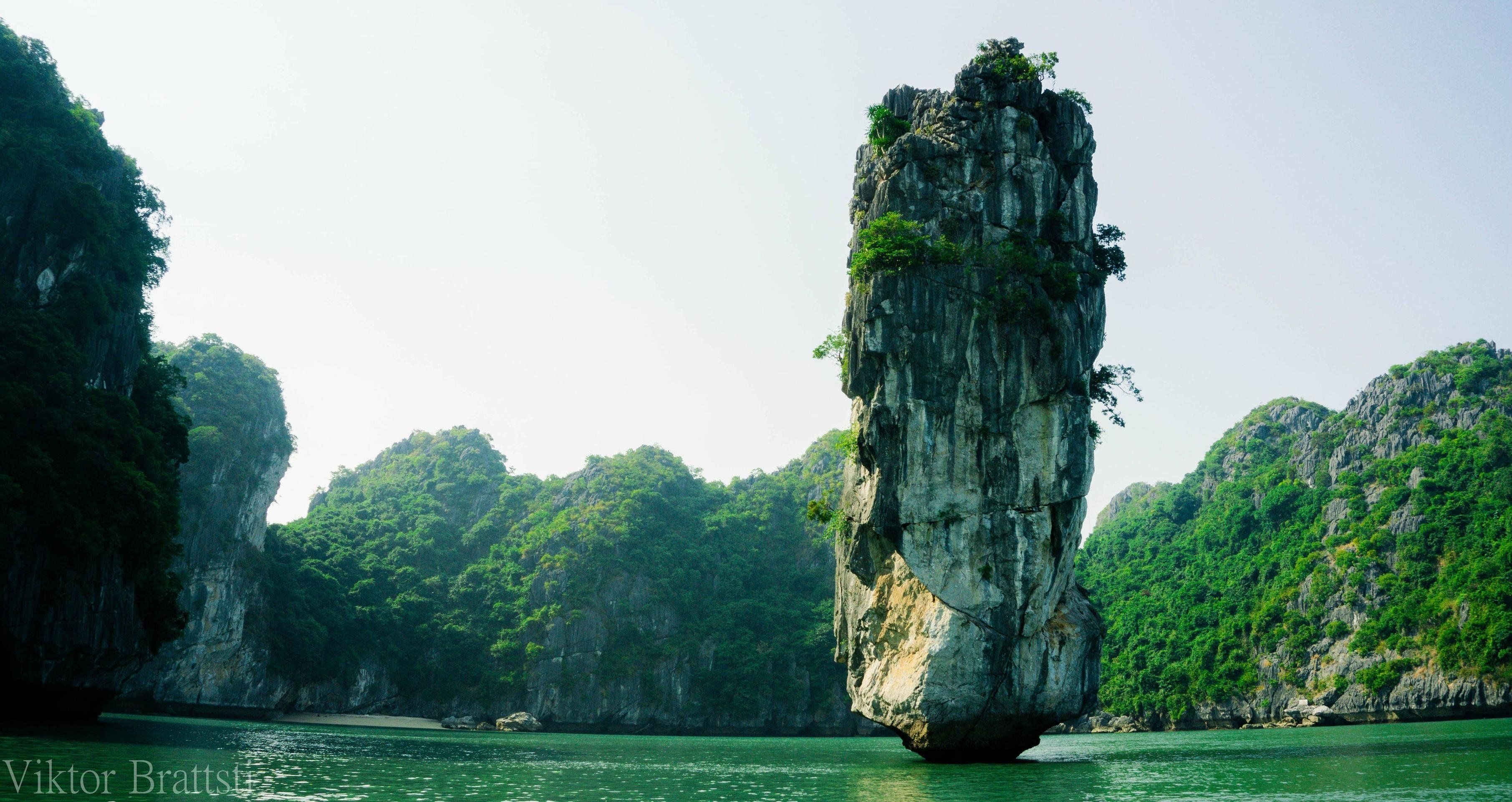 Ha Long Bay Vietnam, Captivating beauty, Ethereal landscapes, Tranquil waters, 3630x1930 HD Desktop