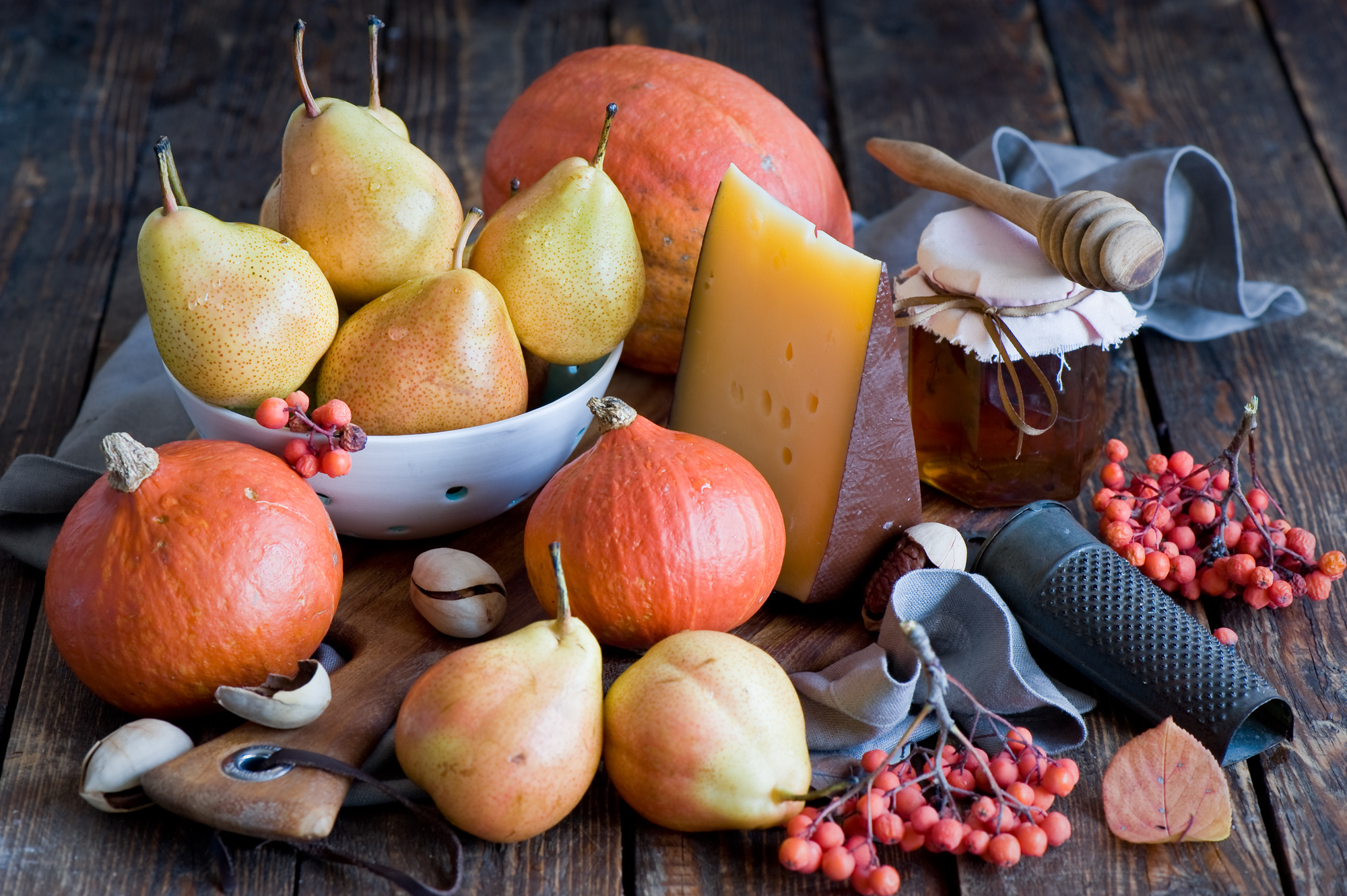 Halloween pumpkin, Halloween decoration, Festive atmosphere, Jack-o-lantern, 2000x1340 HD Desktop