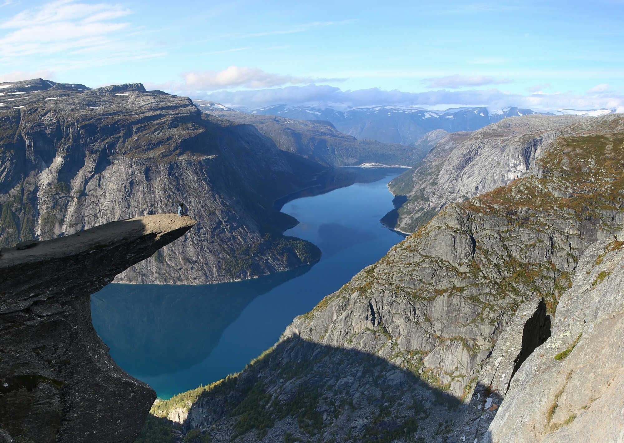 Selfie pilgrimage, Hiking to Trolltunga, Mecca for adventurers, Hakka Xav's journey, 2000x1430 HD Desktop