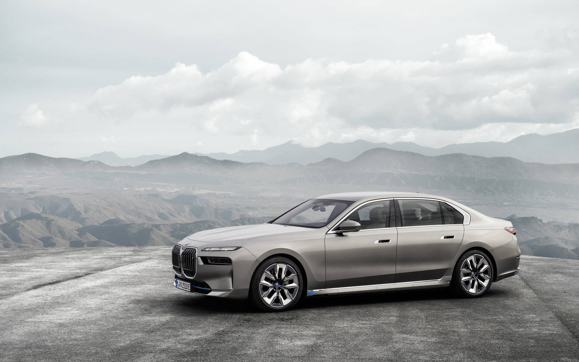 2023 BMW i7, Electric Sedan, Most Potent, 7 Series, Automotive Excellence, 1920x1200 HD Desktop