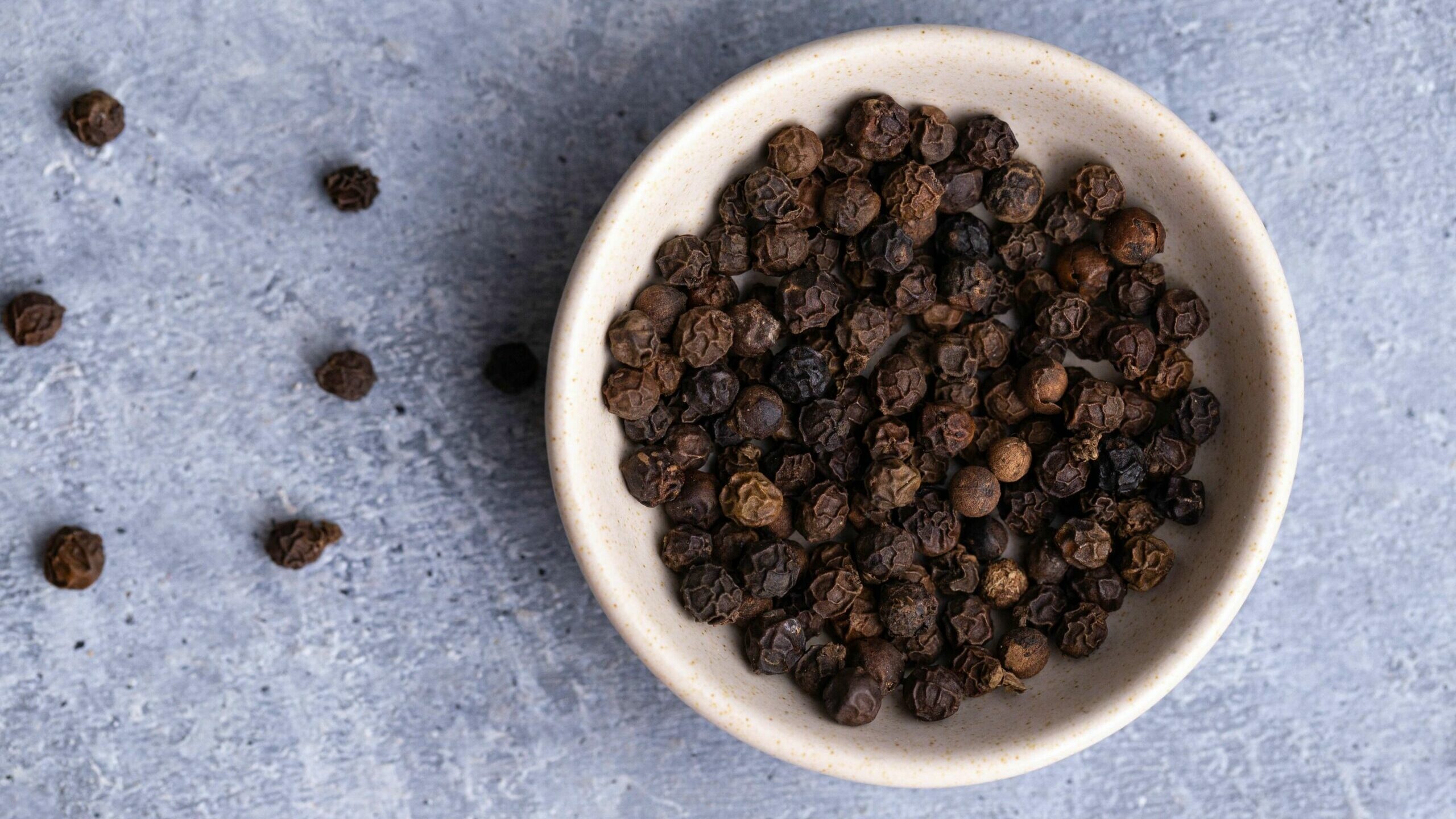 Origin of black pepper, Public goods, Culinary history, Spice origins, 2560x1440 HD Desktop