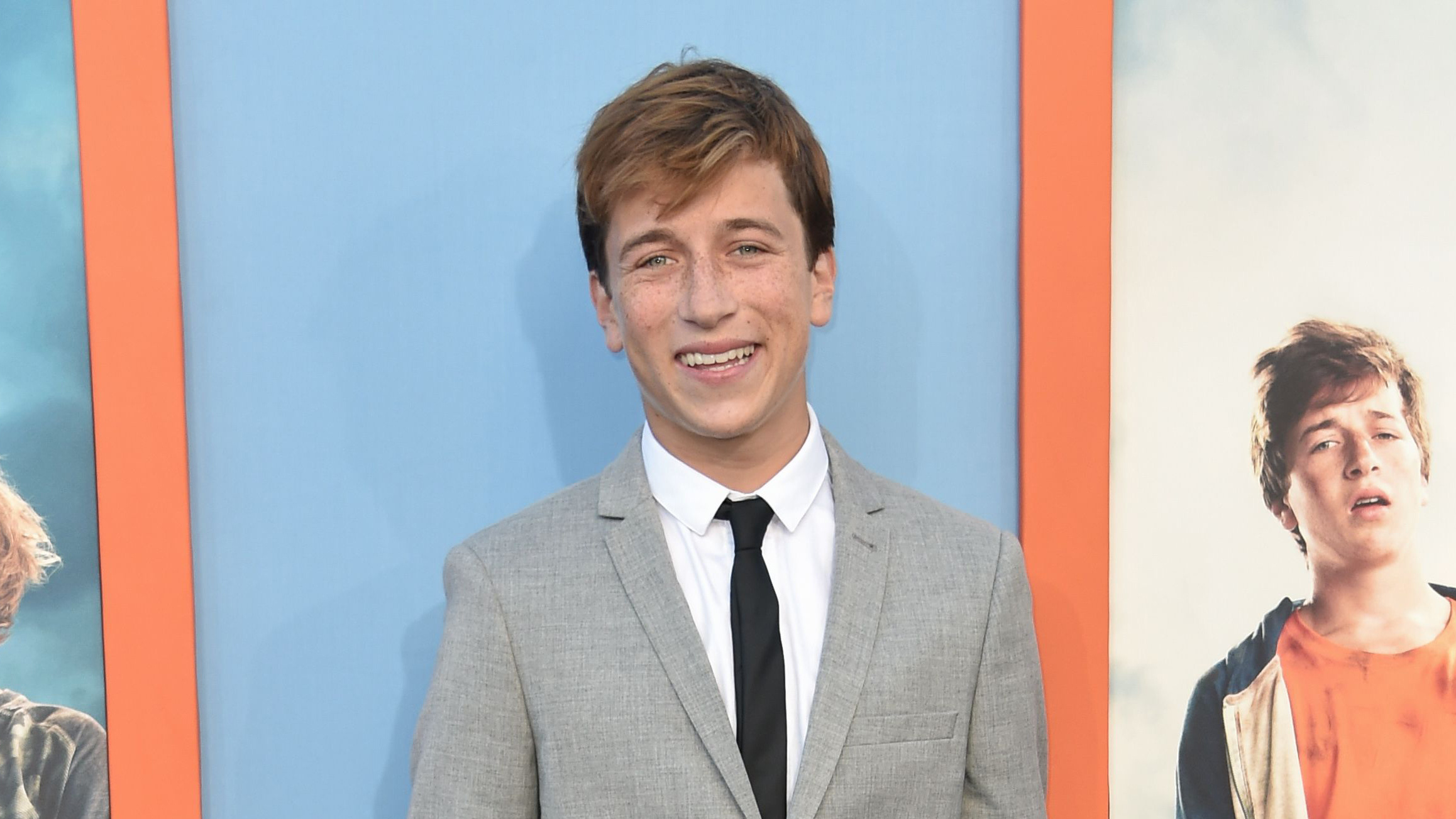 Skyler Gisondo, Joining Catherine Zeta-Jones, Compelling drug drama, Stellar cast, 2320x1310 HD Desktop