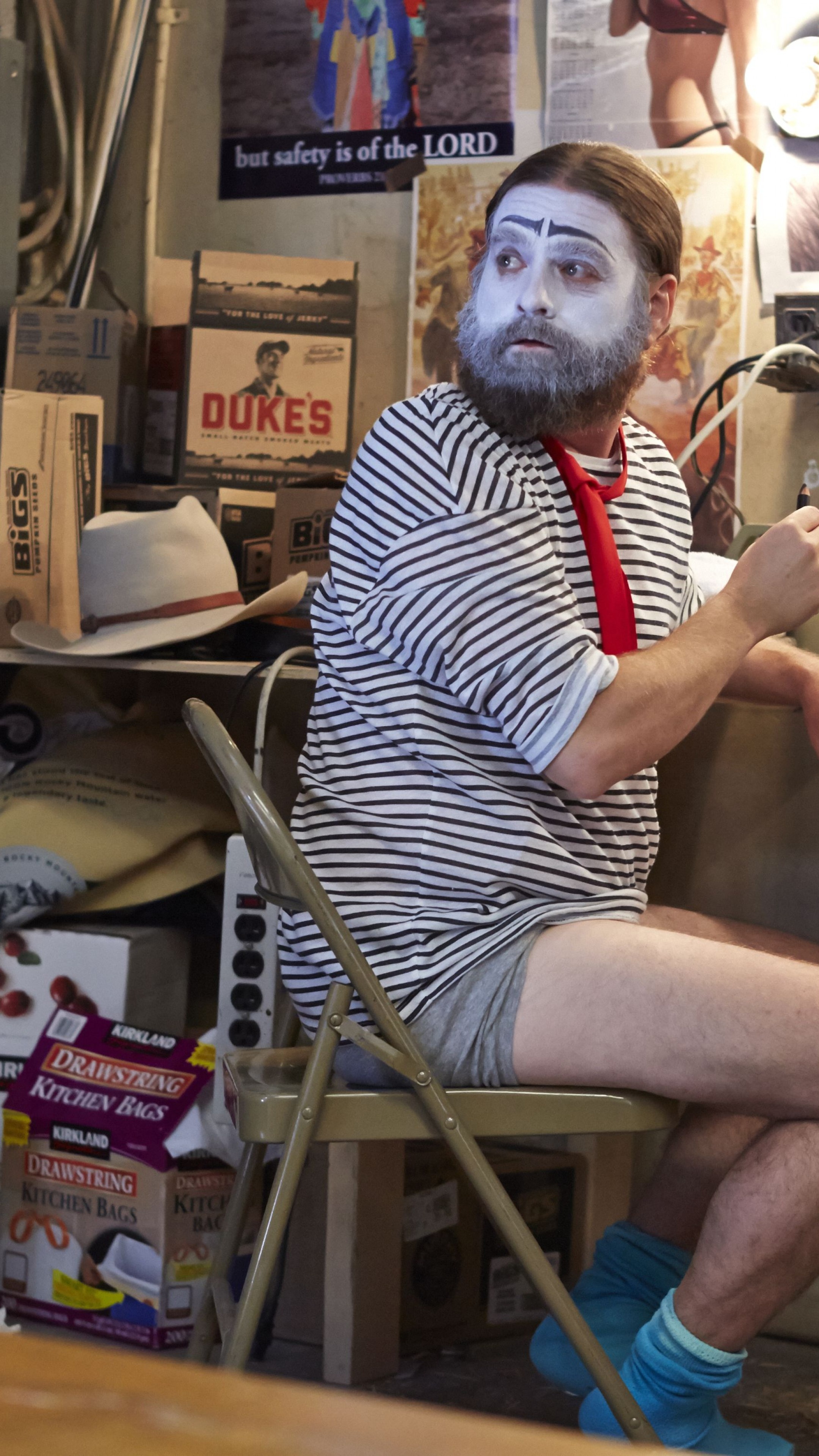 Zach Galifianakis, Baskets, Best TV series, 2160x3840 4K Phone