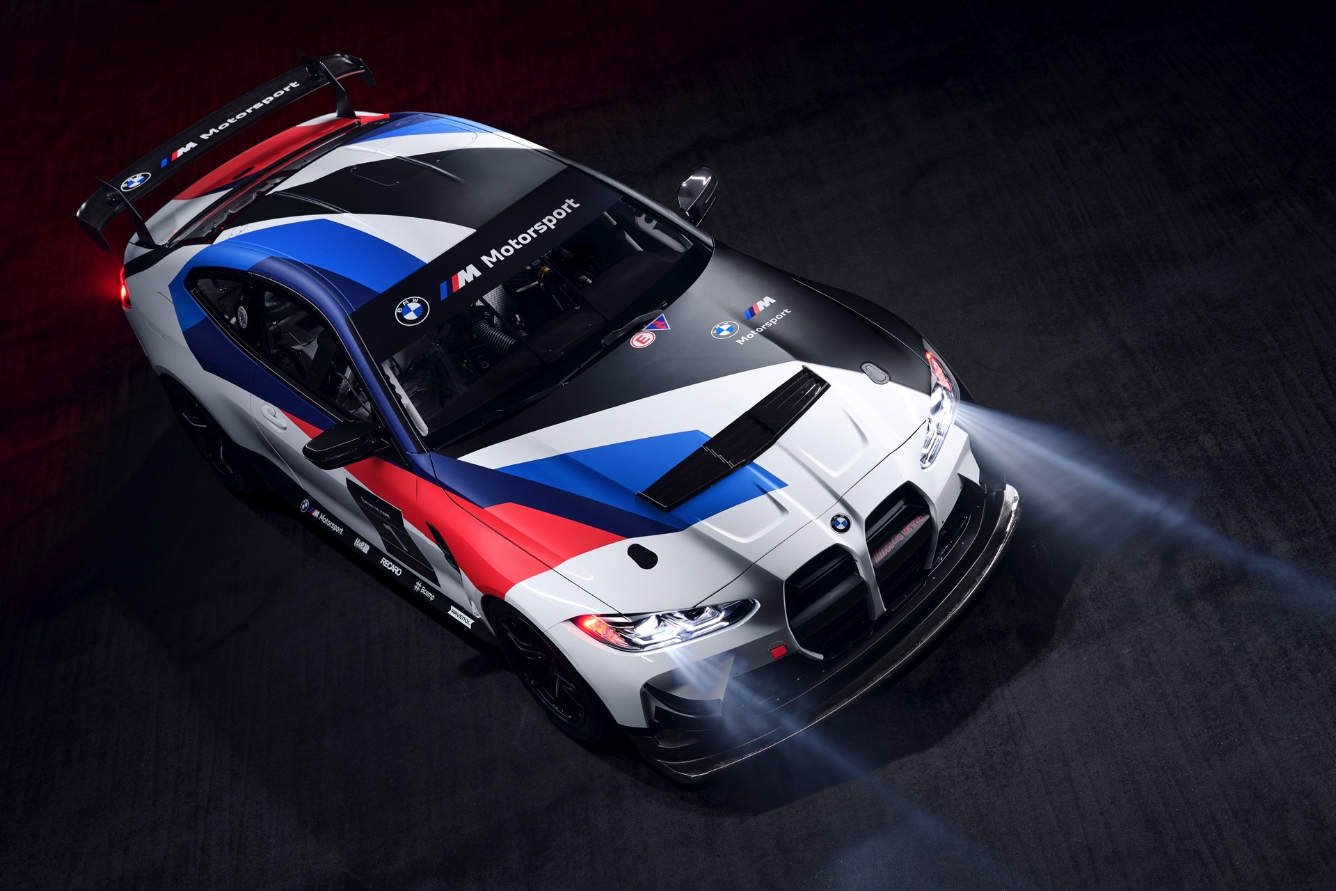 GT4 G82 Motorsport Top View, BMW M4 Wallpaper, 1920x1280 HD Desktop