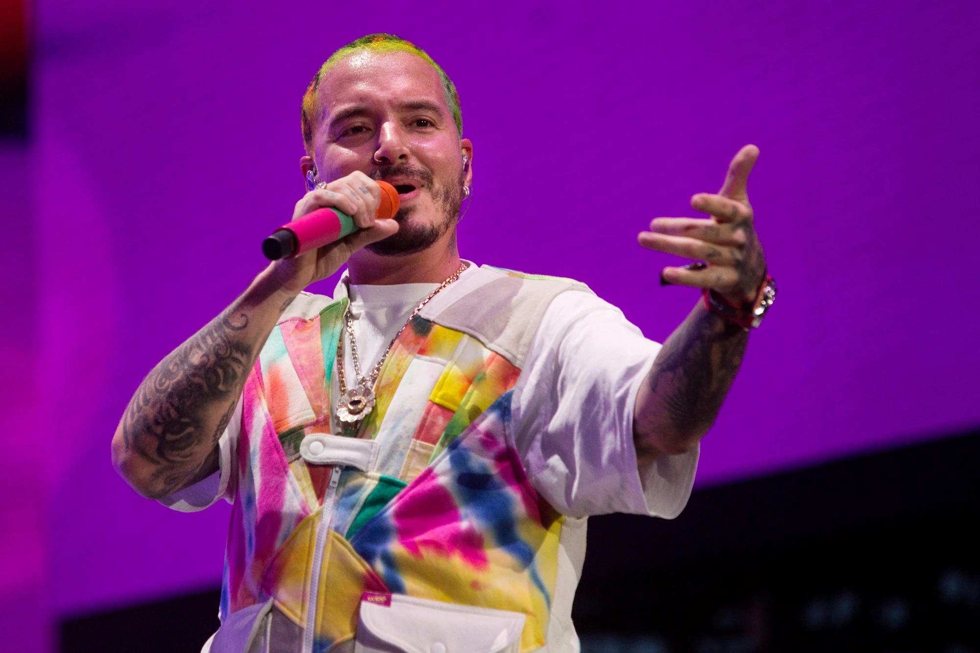 J. Balvin Music, Viva Festival, Dodger Stadium, Lineup, 2000x1340 HD Desktop