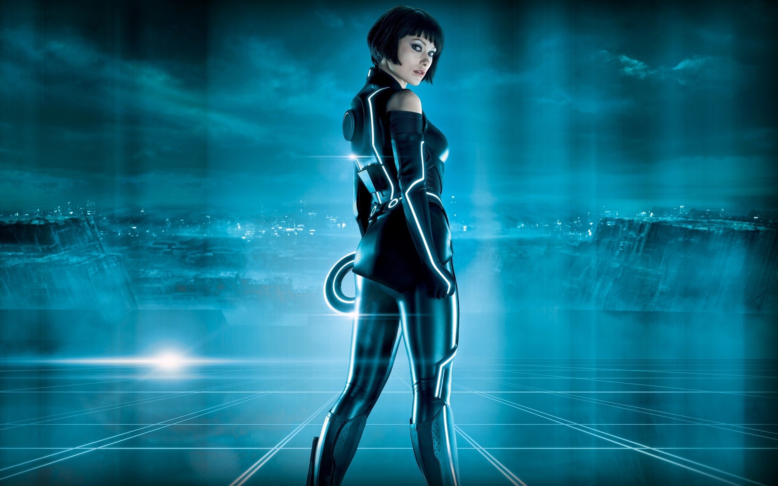 Olivia Wilde as Quorra, Tron: Legacy identity disc, The Grid digital landscape, HD Desktop wallpaper