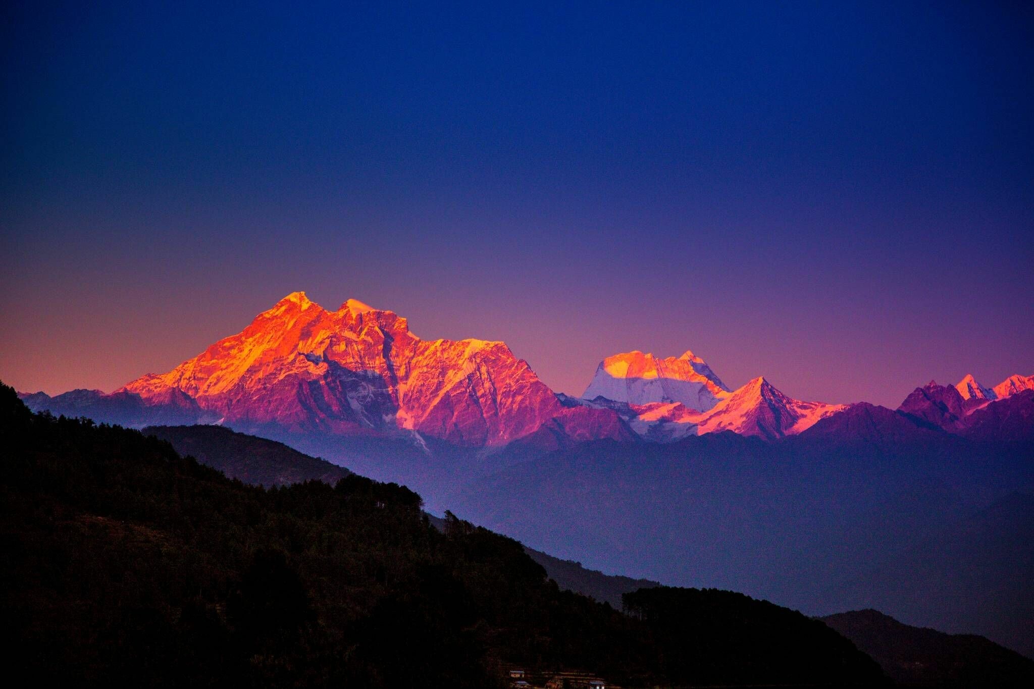 Majestic Himalayas, Towering peaks, Serene landscapes, Nature's grandeur, 2050x1370 HD Desktop