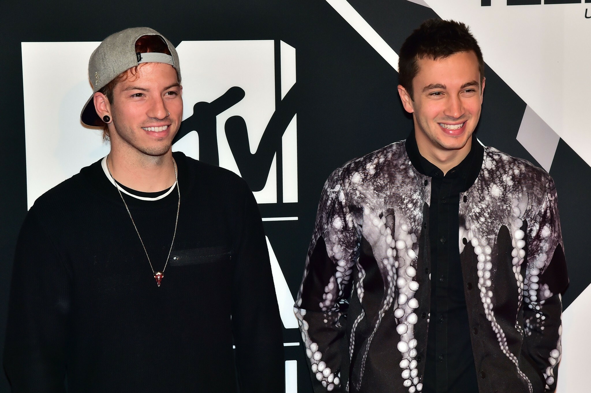 MTV EMAs 2015, Twenty One Pilots Wallpaper, 2050x1370 HD Desktop