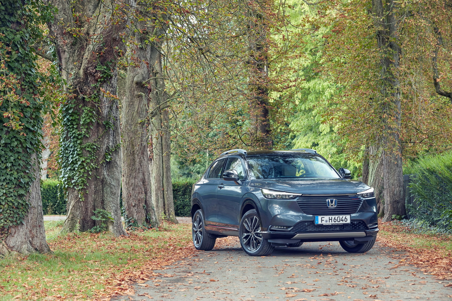Honda HR-V, 2022 model, Ehev variant, Front three-quarter view, 1920x1280 HD Desktop