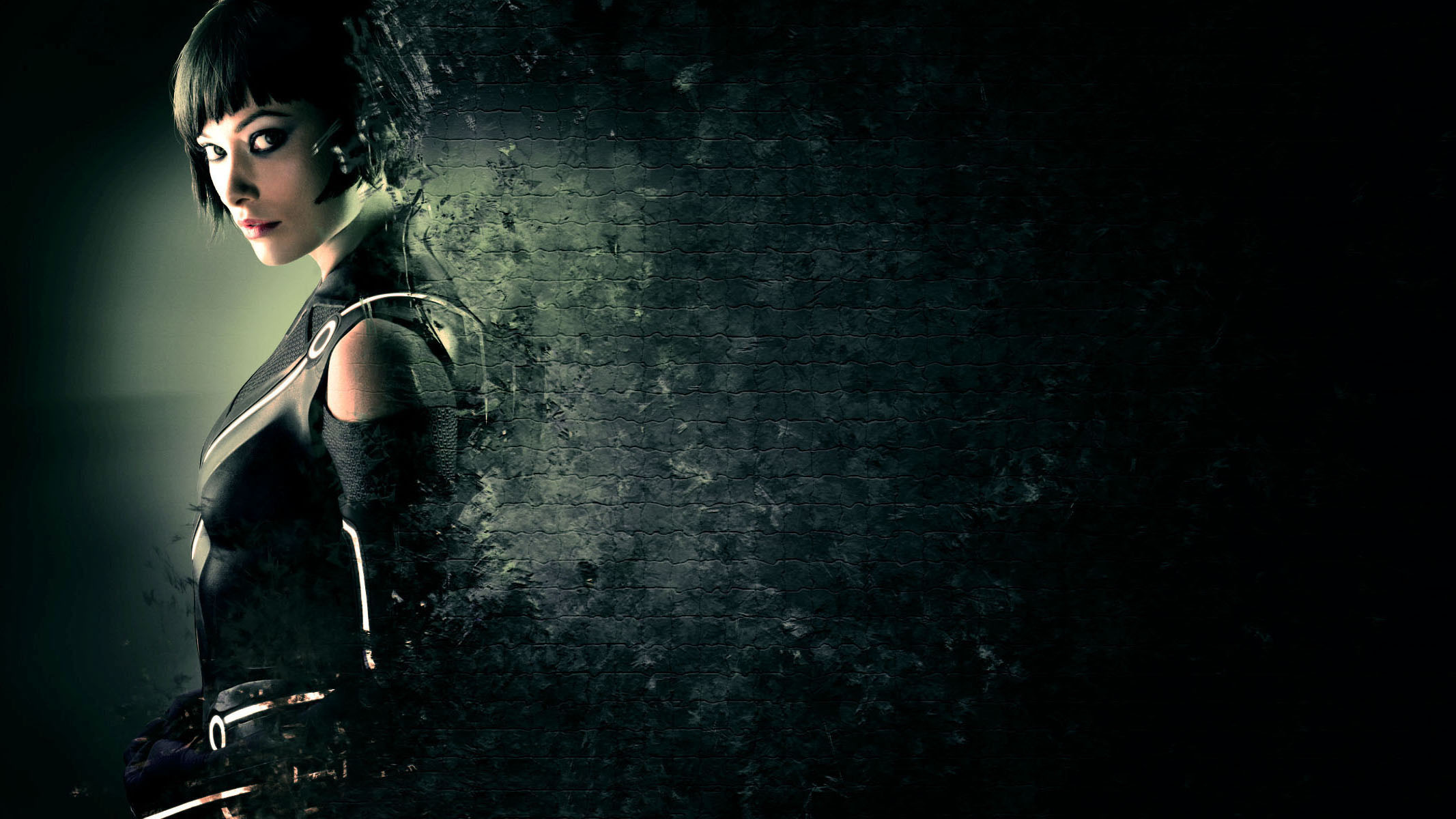 Olivia Wilde as Quorra, Tron: Legacy light suit, Dark textured grunge wall, HD Desktop wallpaper
